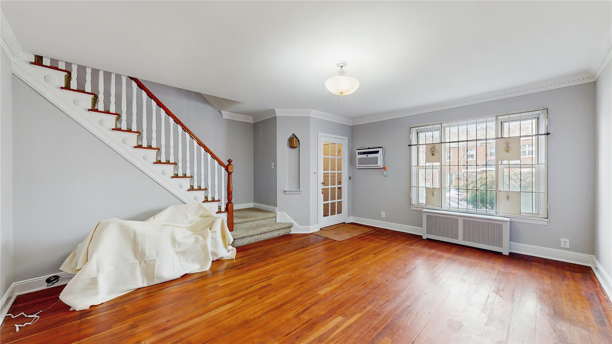 Single Family 61  Queens, NY 11367, MLS-850789-5