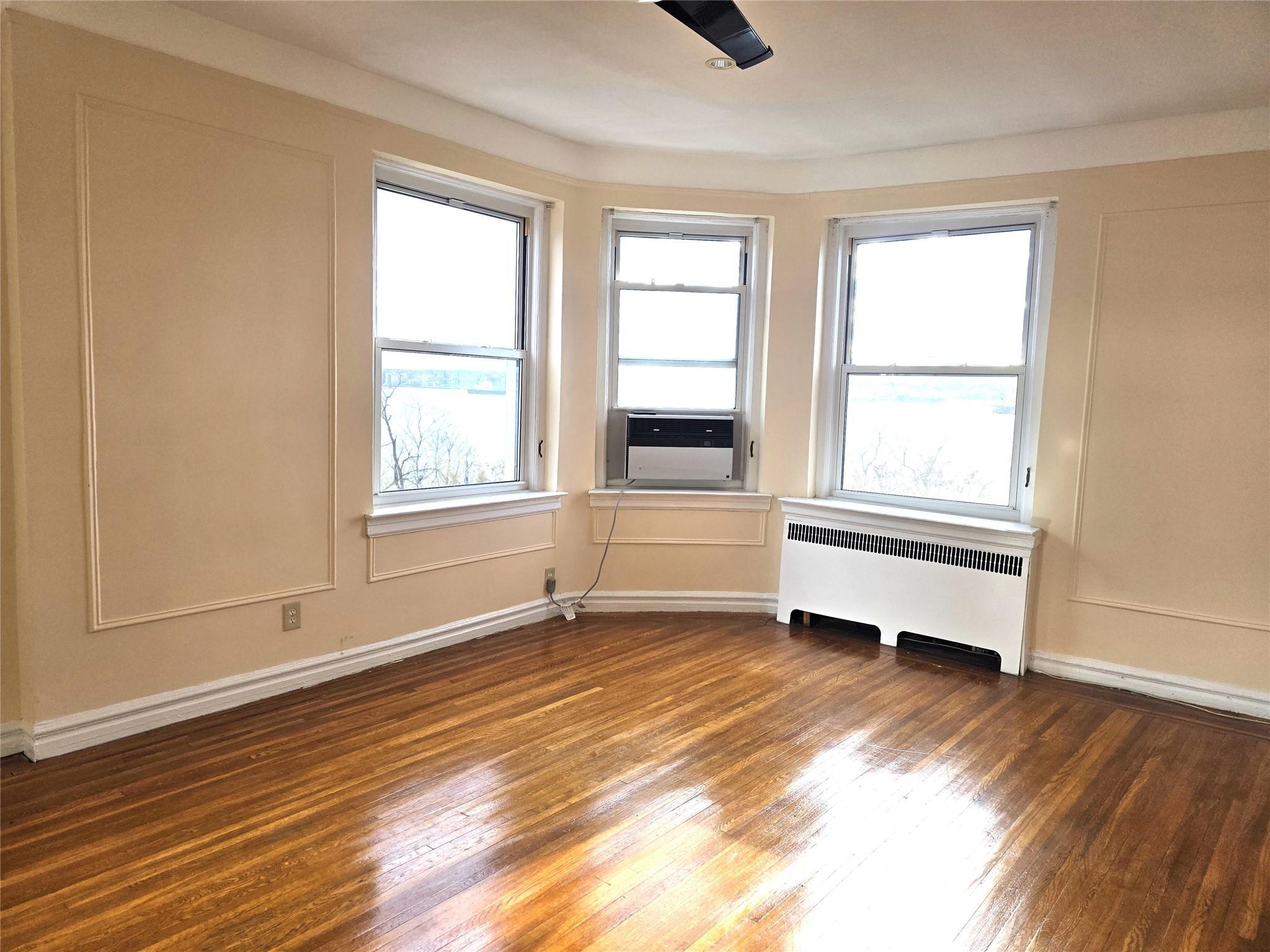 Apartment Shore  Brooklyn, NY 11209, MLS-850794-5