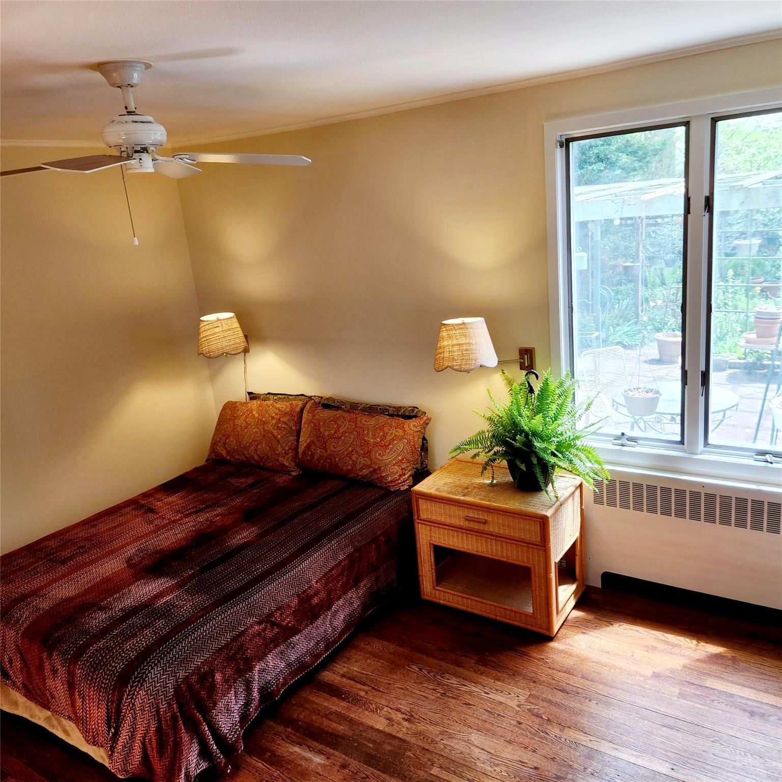 Single Family Robert  Suffolk County, NY 11743, MLS-850802-21