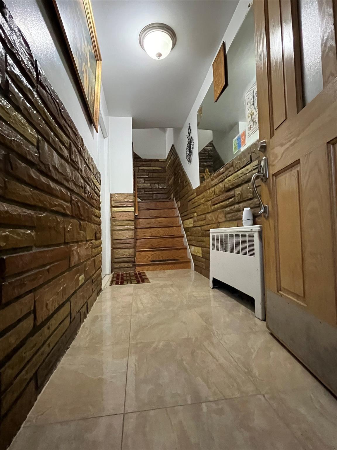 Single Family Mundy  Bronx, NY 10466, MLS-850807-4