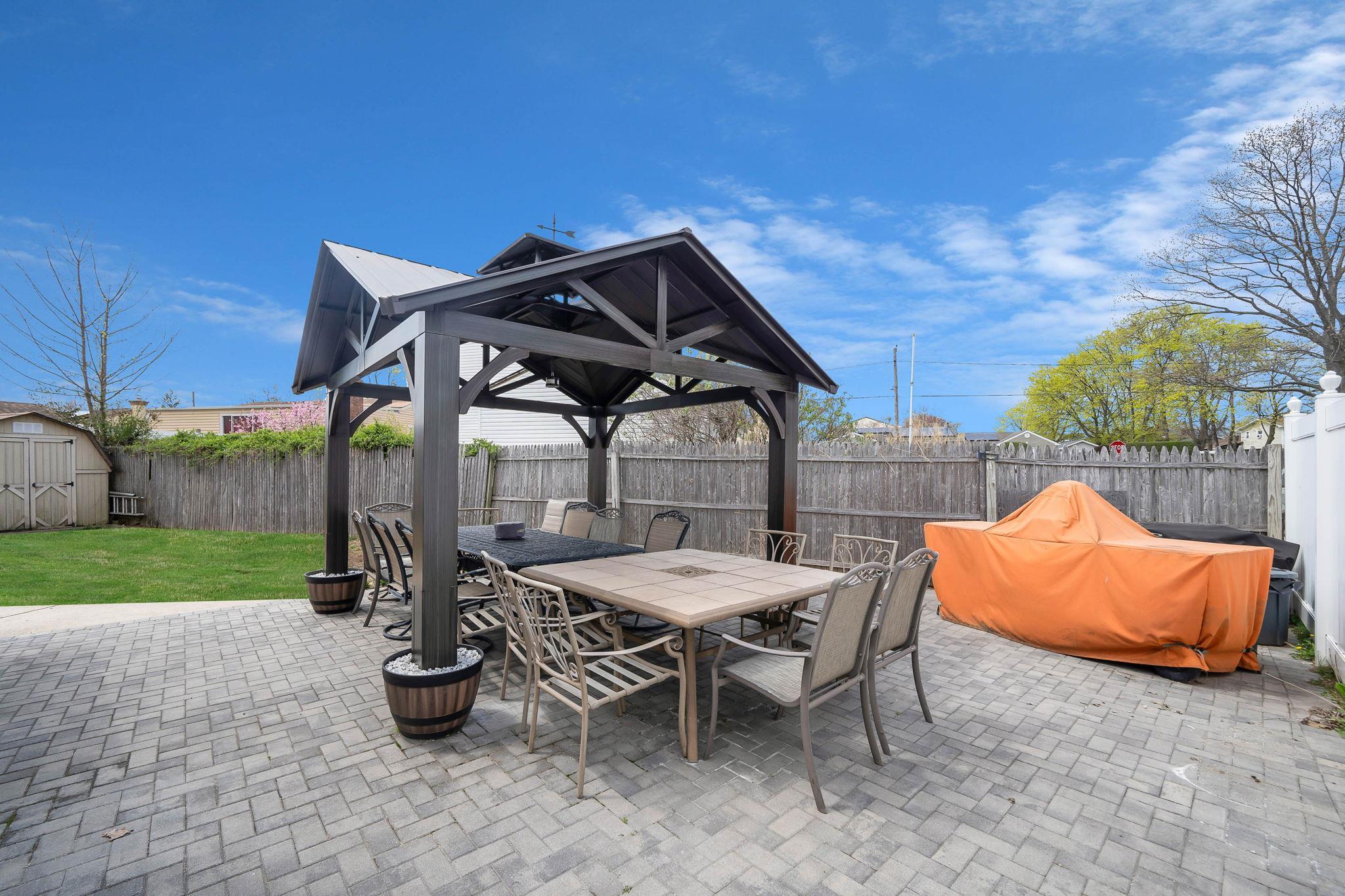 Single Family Front  Suffolk County, NY 11717, MLS-850808-4