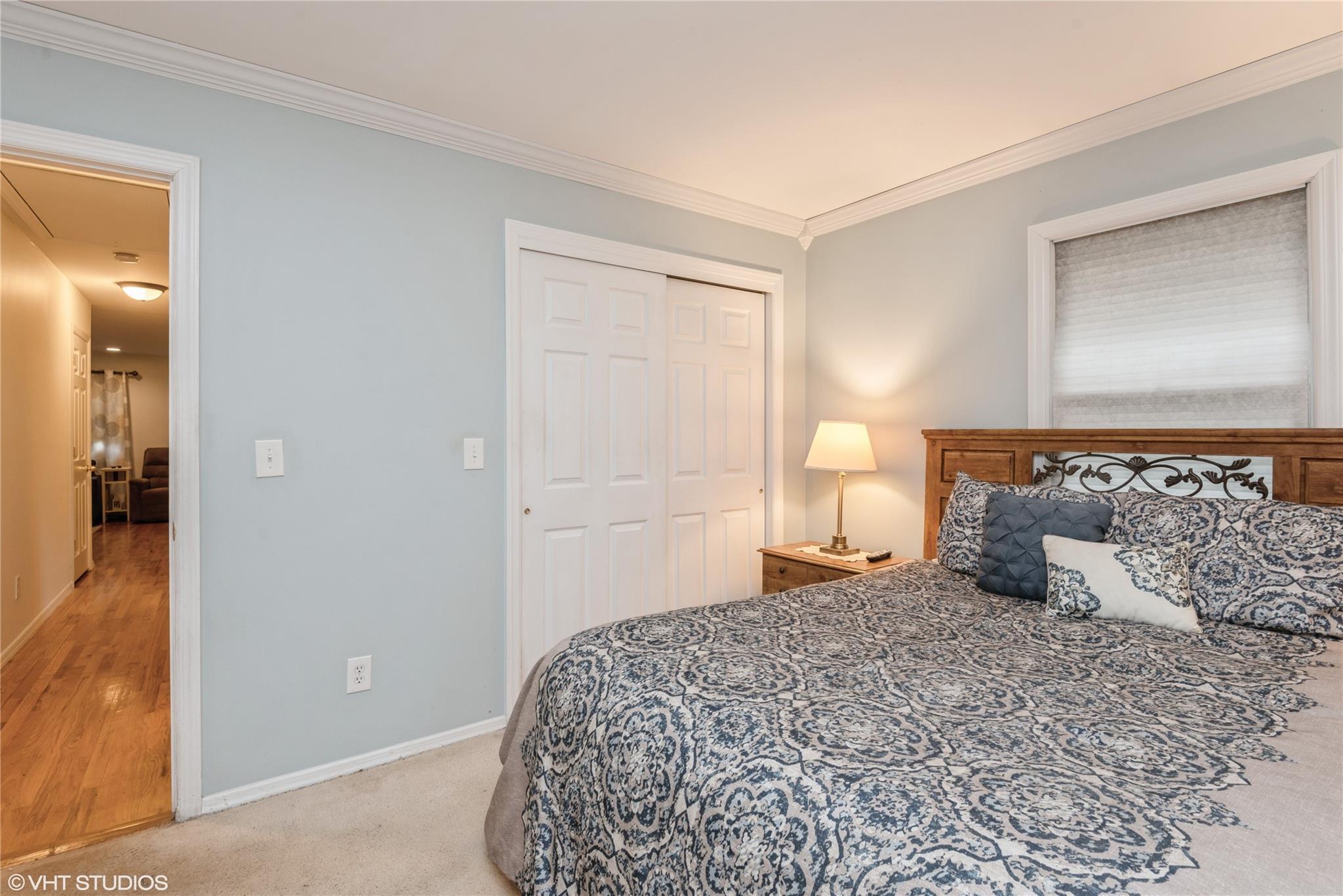 Single Family Seusing  Suffolk County, NY 11779, MLS-850821-9