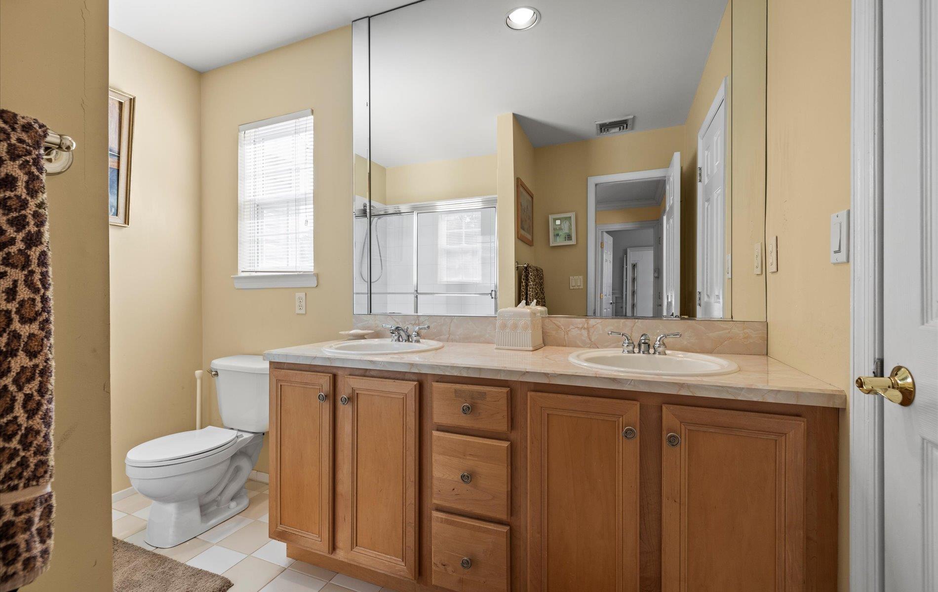 Single Family Glen Cove  Nassau County, NY 11548, MLS-850847-22