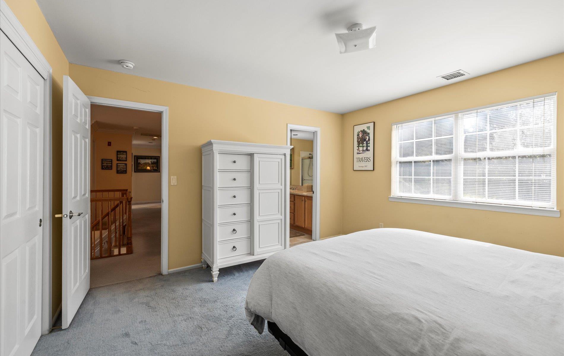 Single Family Glen Cove  Nassau County, NY 11548, MLS-850847-24