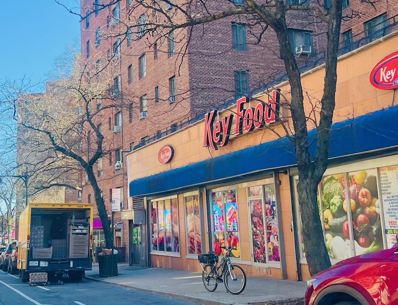 Condo Unionport  Bronx, NY 10462, MLS-850859-24