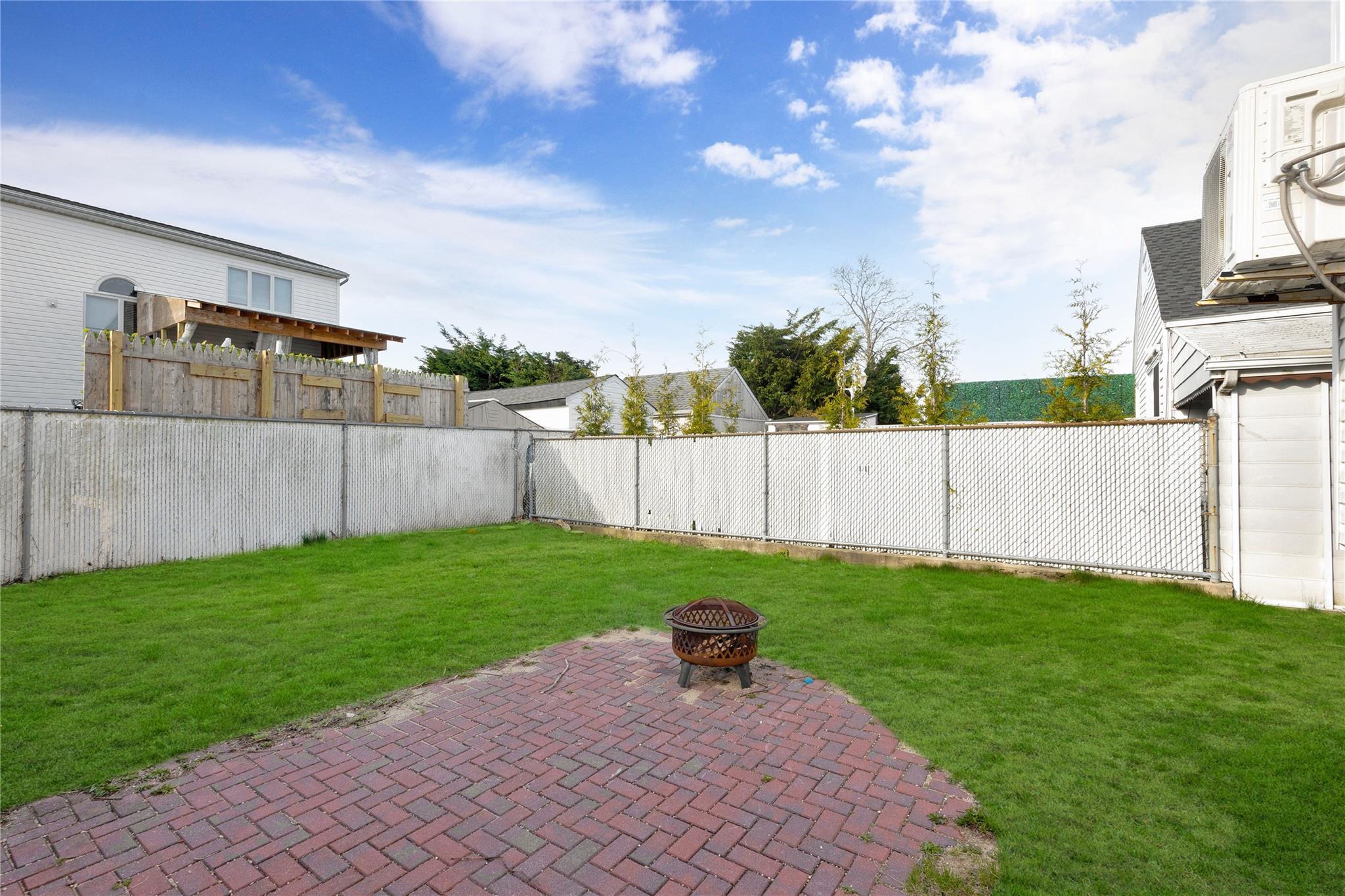 Single Family Kissimee  Suffolk County, NY 11757, MLS-850862-18