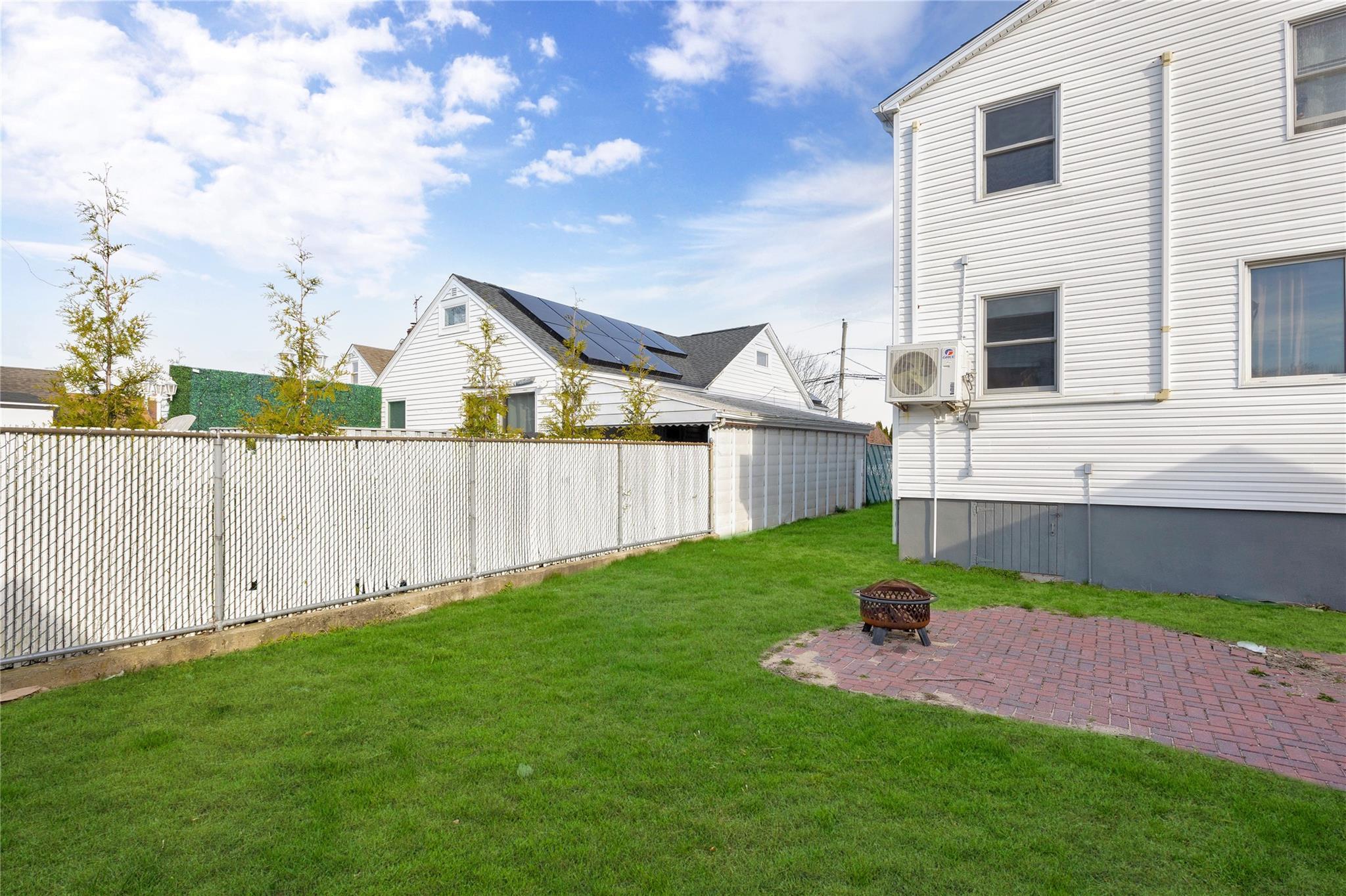 Single Family Kissimee  Suffolk County, NY 11757, MLS-850862-19