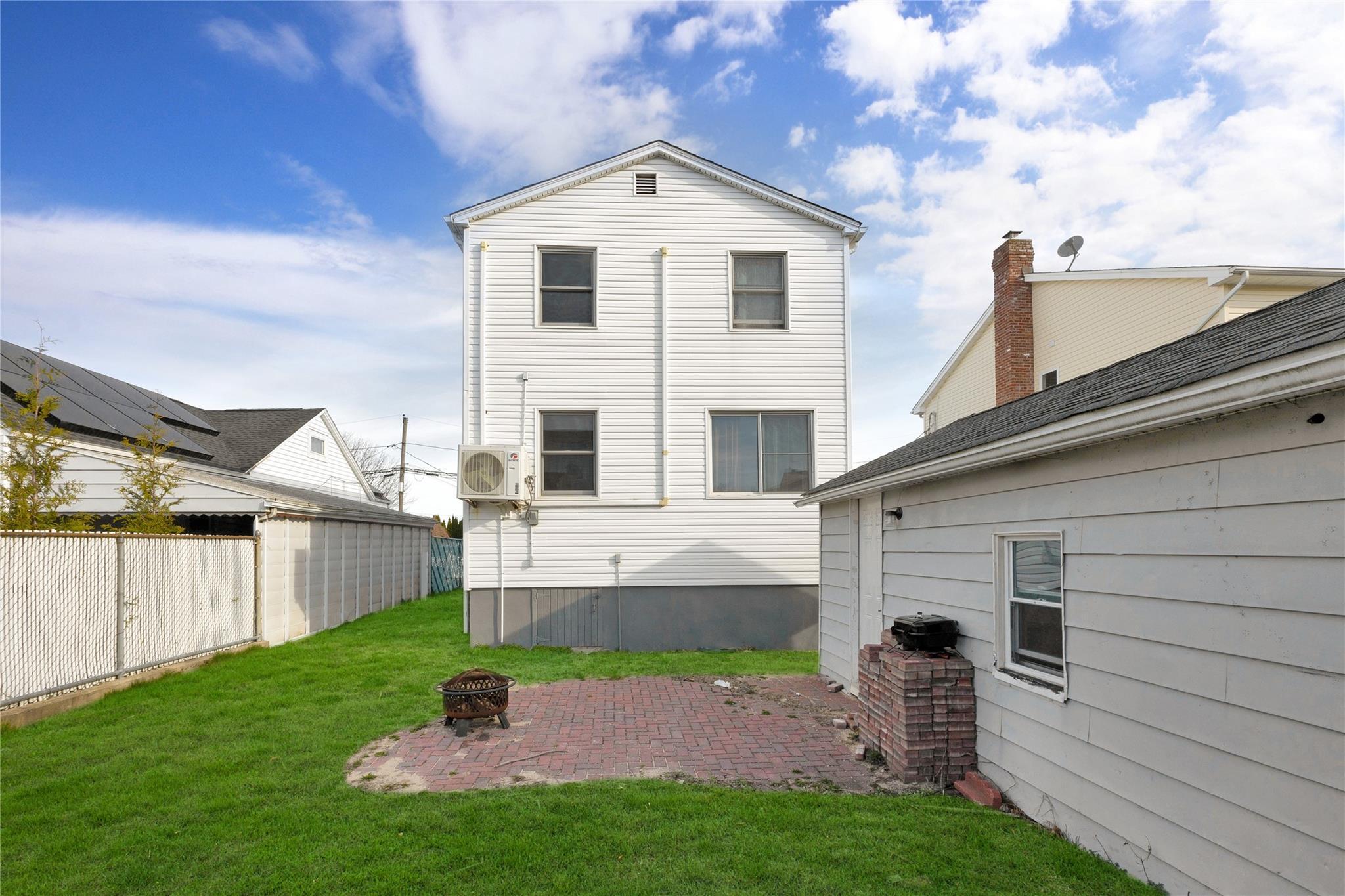 Single Family Kissimee  Suffolk County, NY 11757, MLS-850862-20