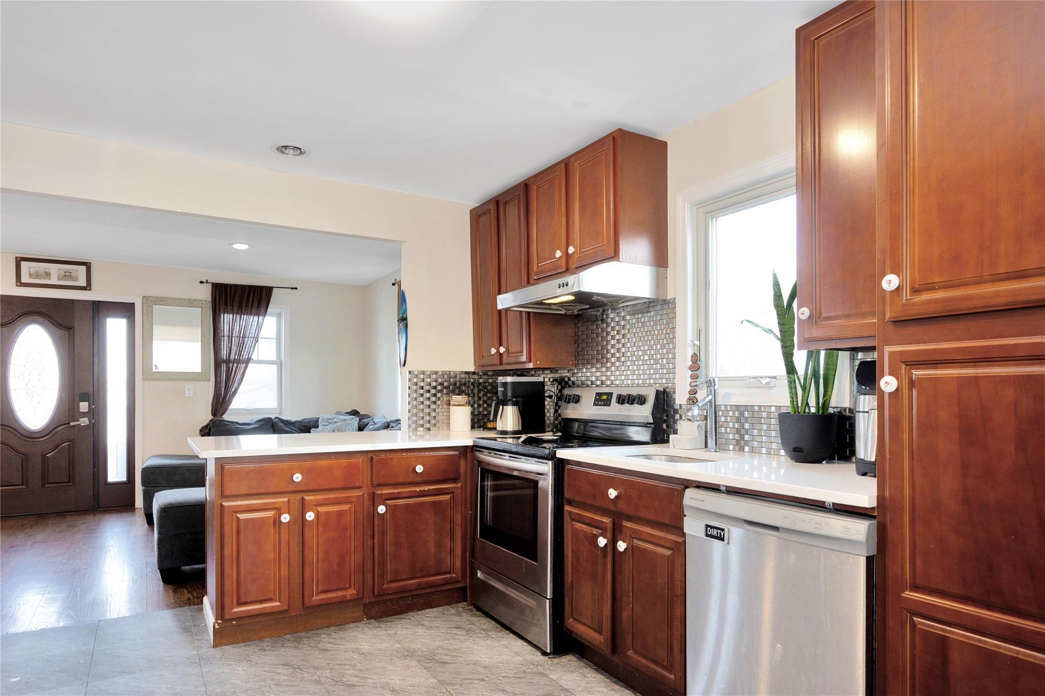 Single Family Kissimee  Suffolk County, NY 11757, MLS-850862-8