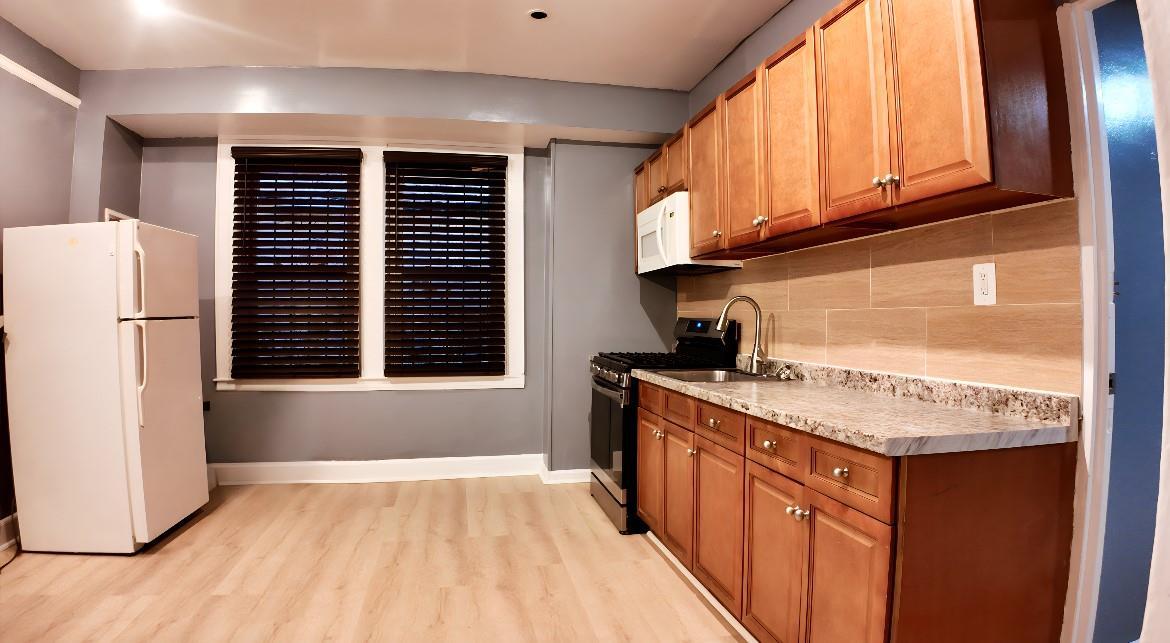 Apartment 218th  Bronx, NY 10467, MLS-850868-3