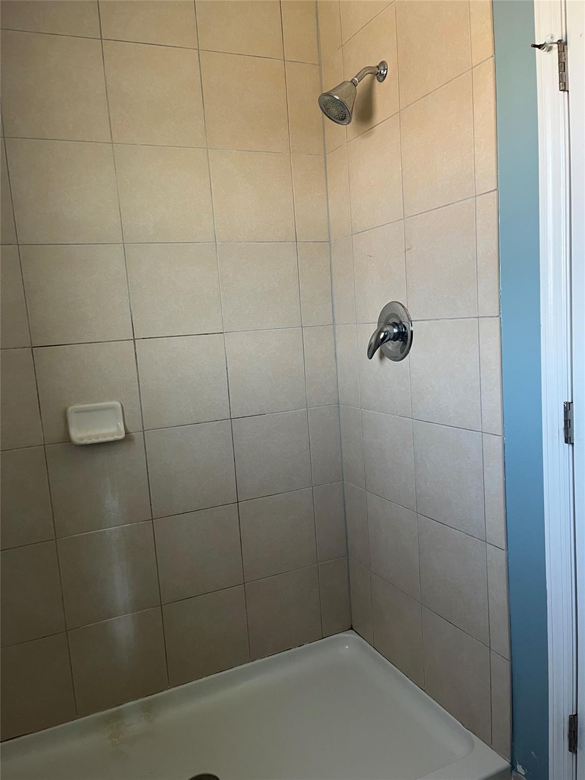 Single Family Lockwood  Queens, NY 11414, MLS-850869-11