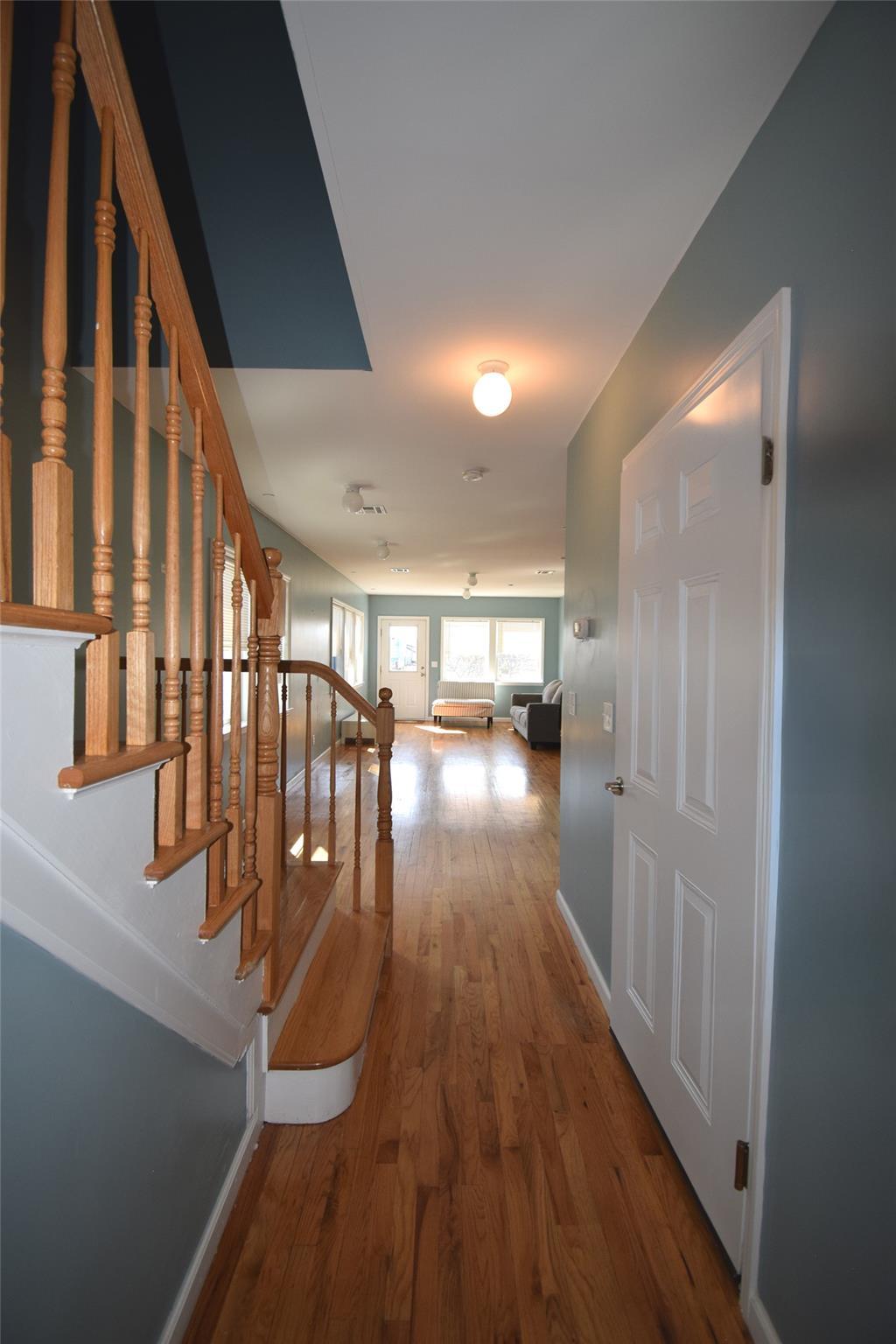 Single Family Lockwood  Queens, NY 11414, MLS-850869-2
