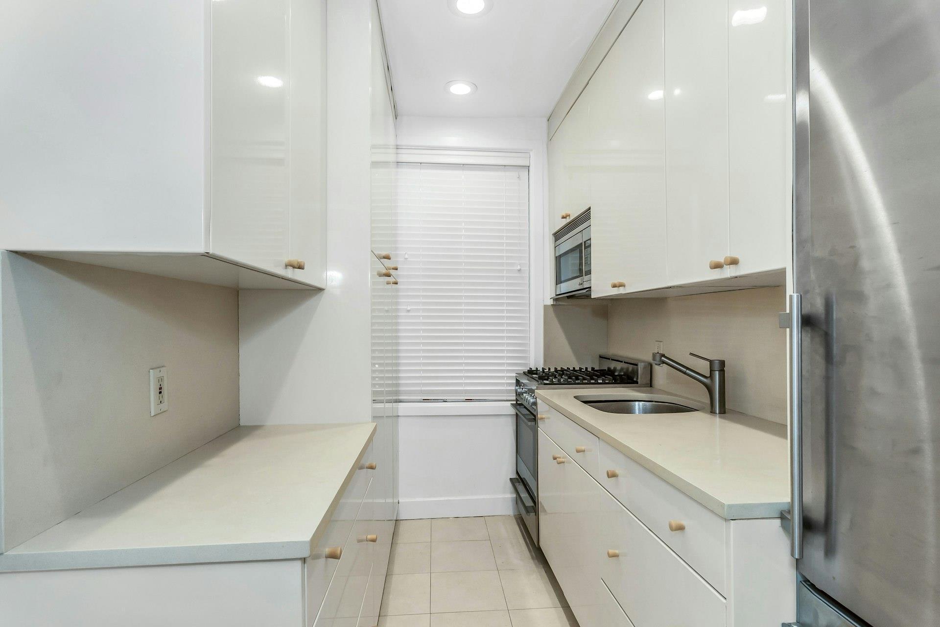 Coop 118  Queens, NY 11415, MLS-850871-4