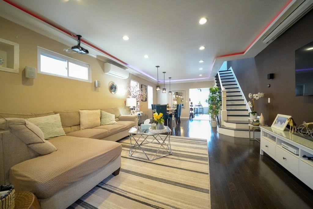 Single Family 77th  Queens, NY 11385, MLS-850892-6