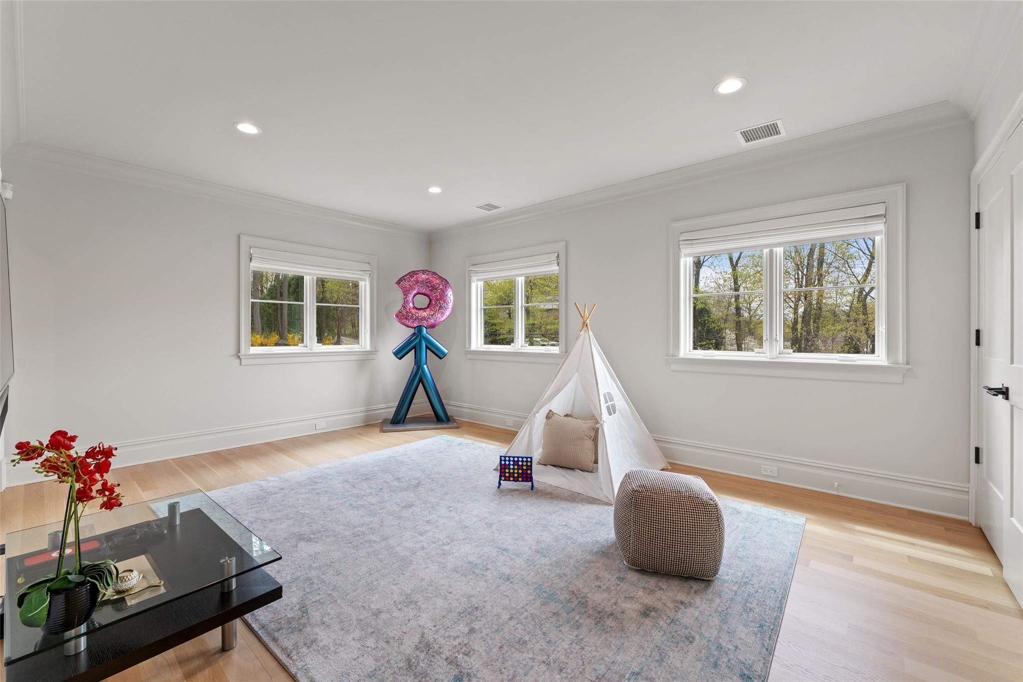 Single Family Oxford  Westchester County, NY 10583, MLS-850905-30