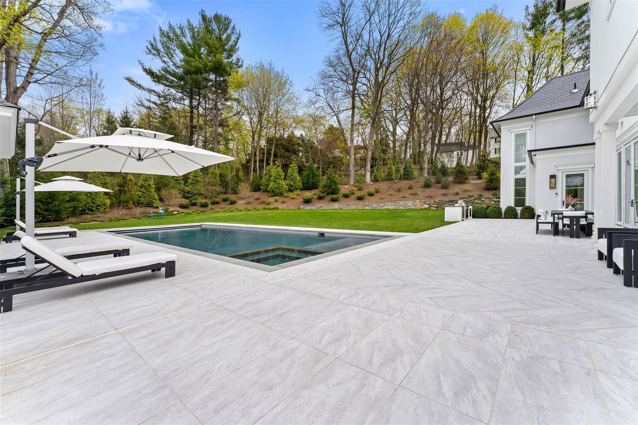 Single Family Oxford  Westchester County, NY 10583, MLS-850905-39