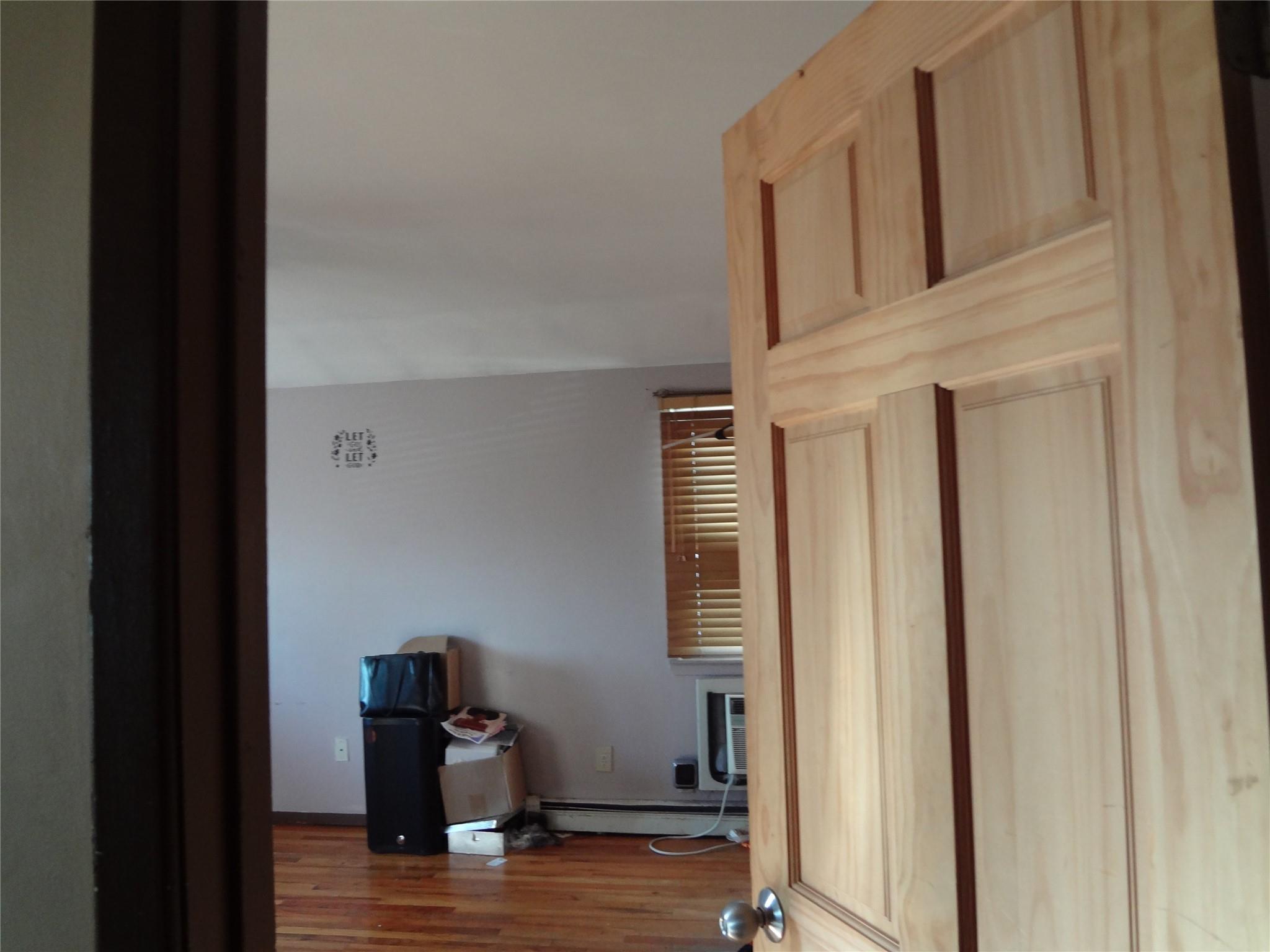 Single Family 176th  Queens, NY 11434, MLS-850906-4