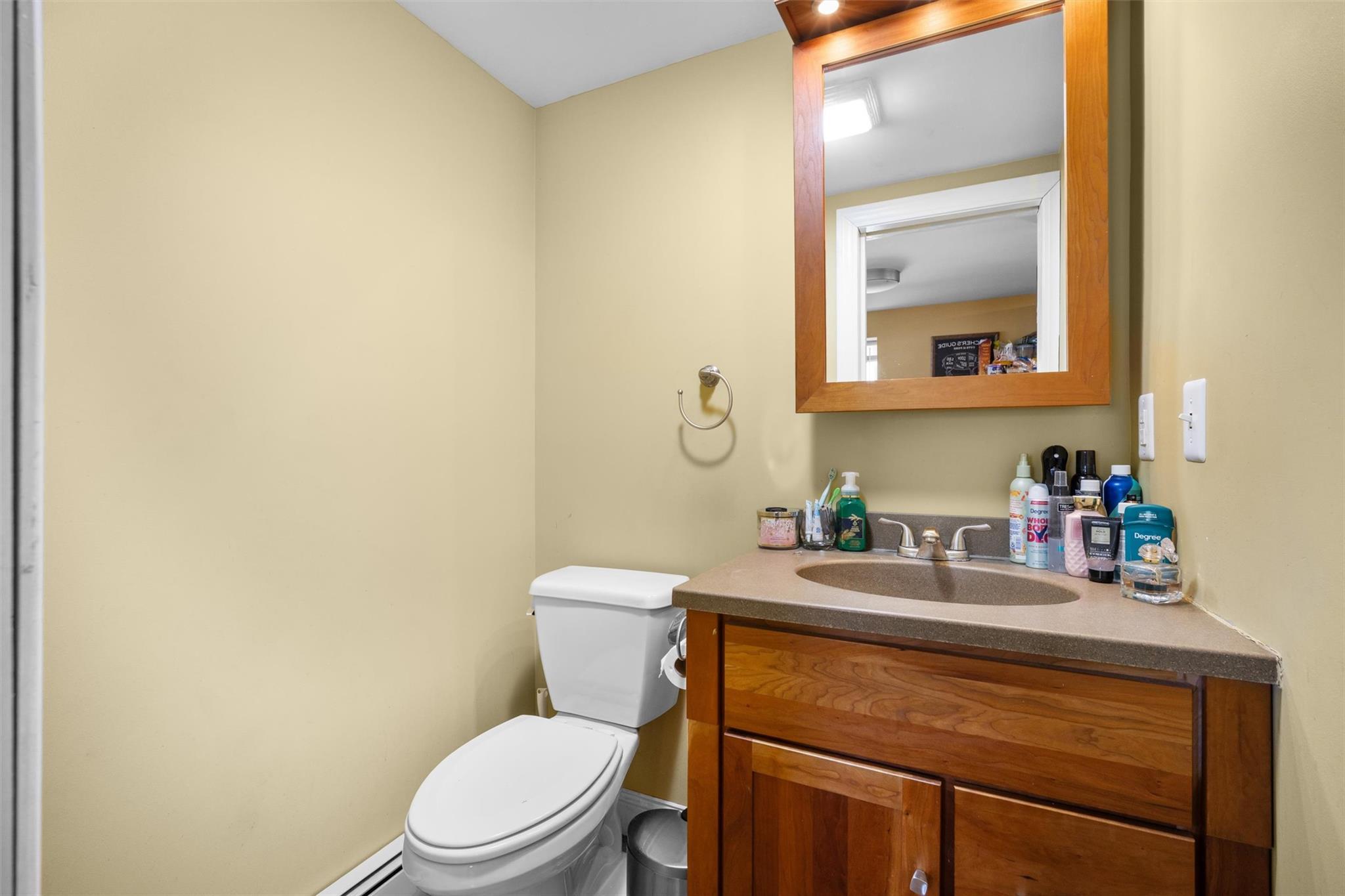 Single Family Vineyard Avenue  Ulster County, NY 12528, MLS-850945-12