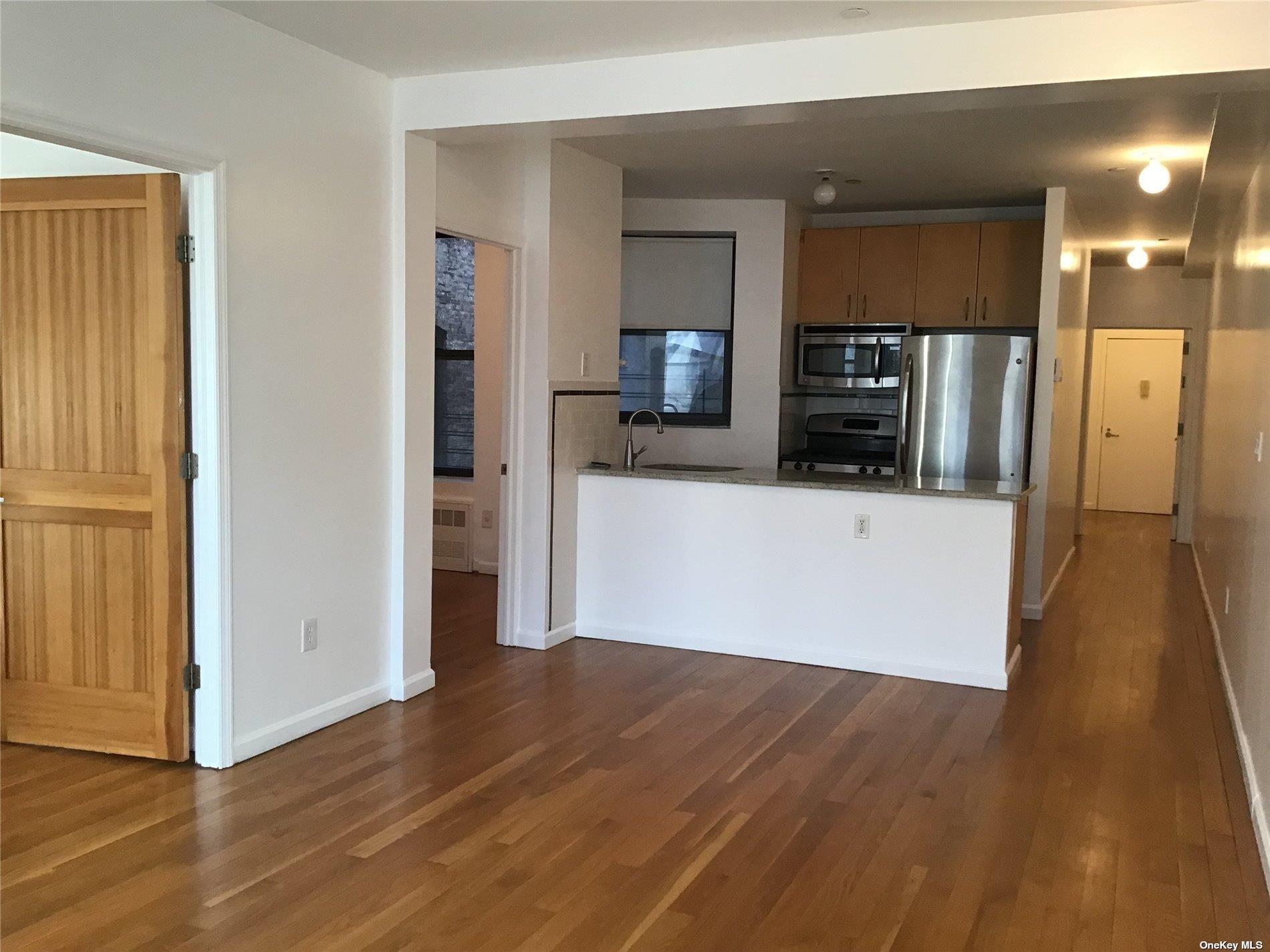 Apartment Manhattan  Manhattan, NY 10026, MLS-850957-2