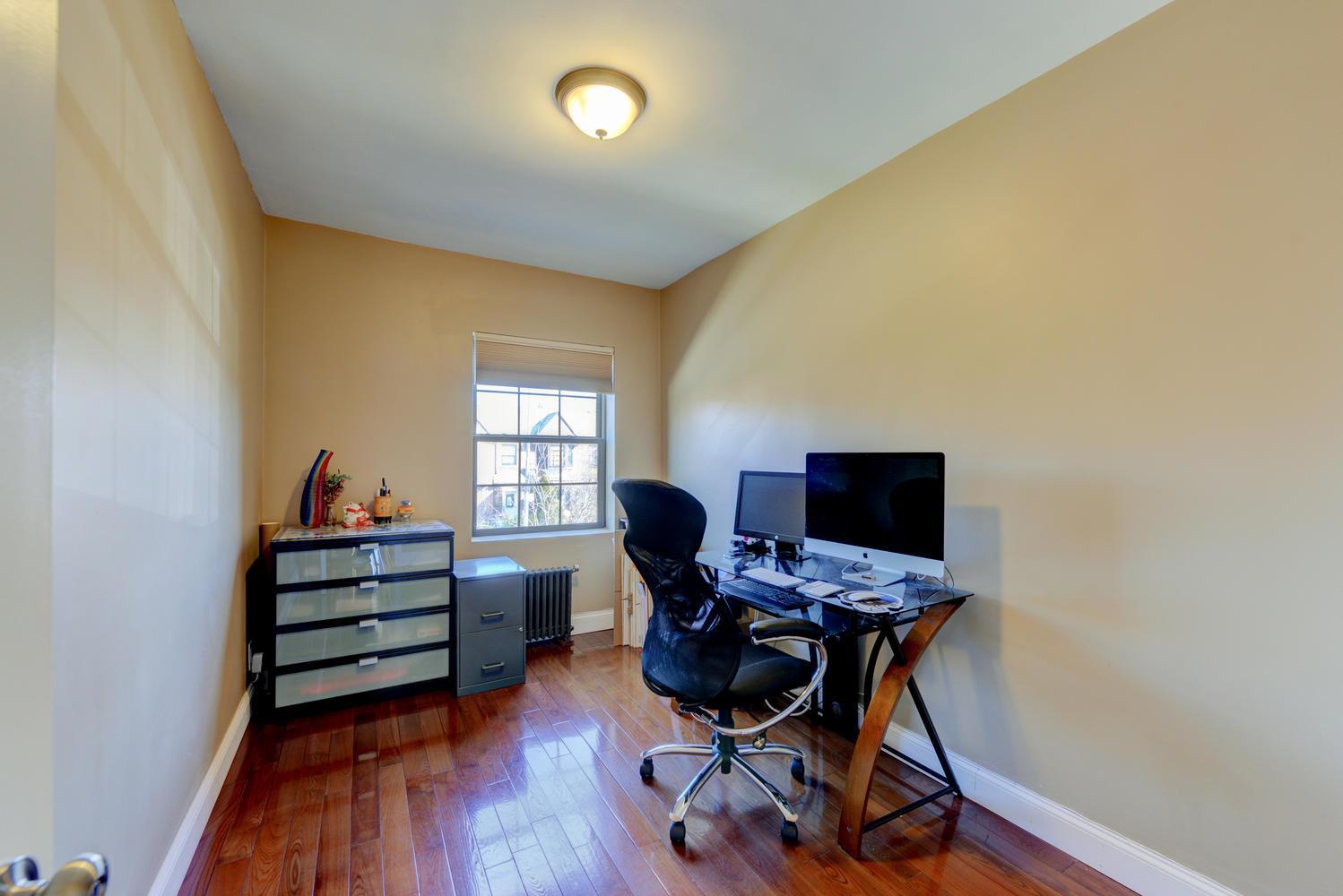 Single Family Groton  Queens, NY 11375, MLS-850966-23