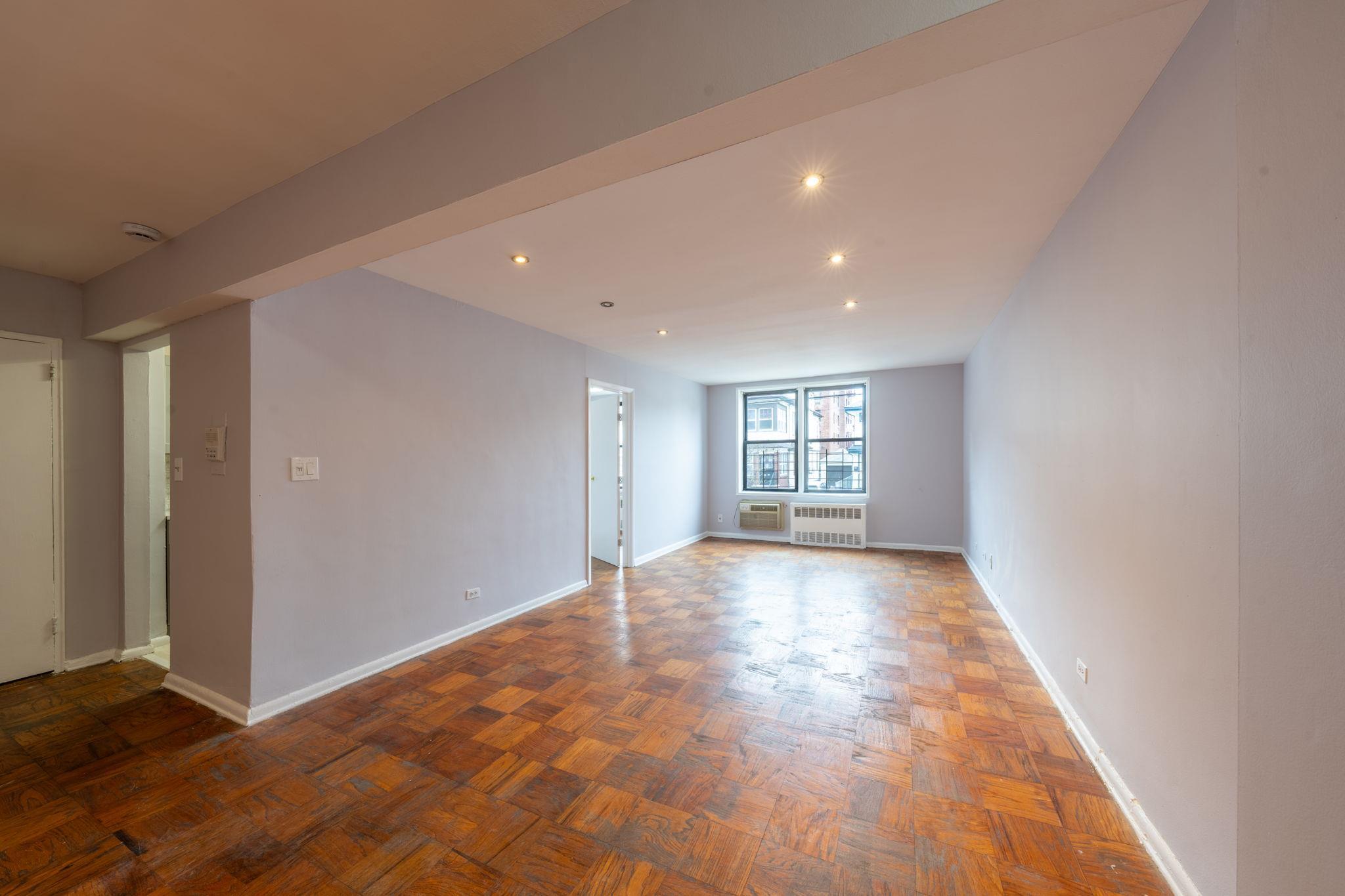 Apartment 88th  Queens, NY 11432, MLS-850969-12