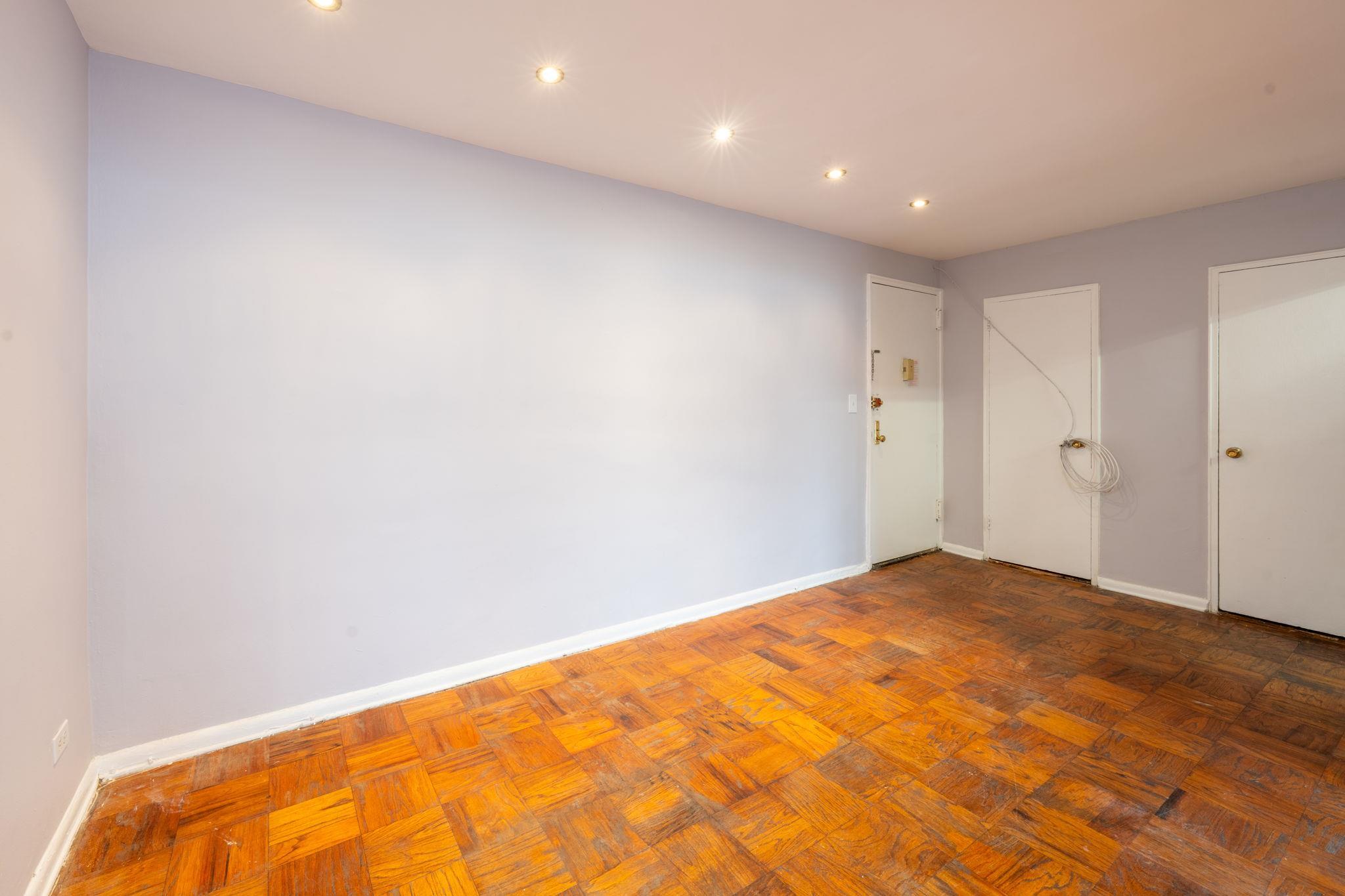 Apartment 88th  Queens, NY 11432, MLS-850969-19