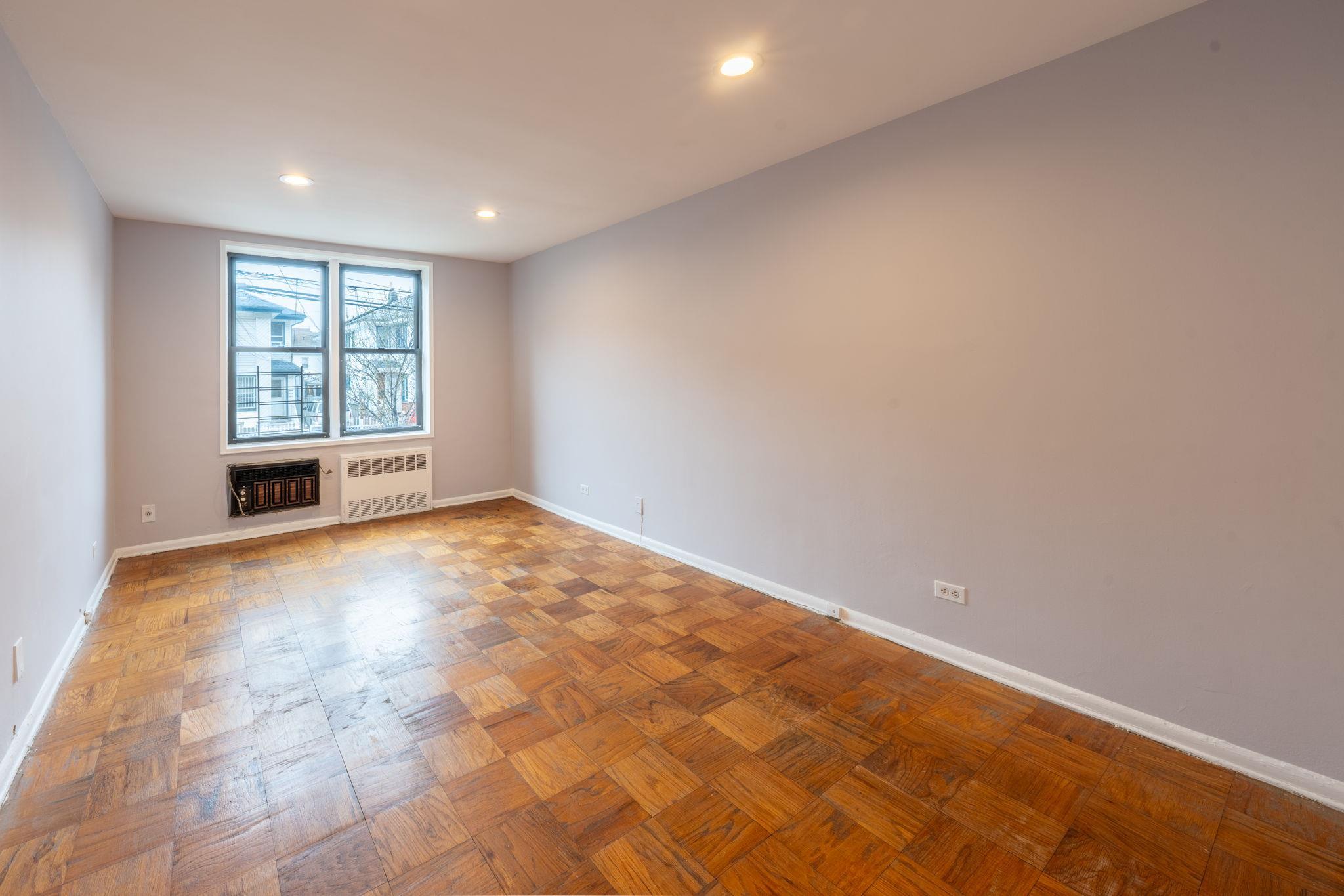 Apartment 88th  Queens, NY 11432, MLS-850969-21