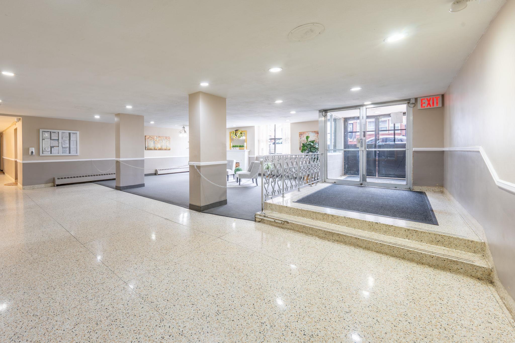 Apartment 88th  Queens, NY 11432, MLS-850969-32