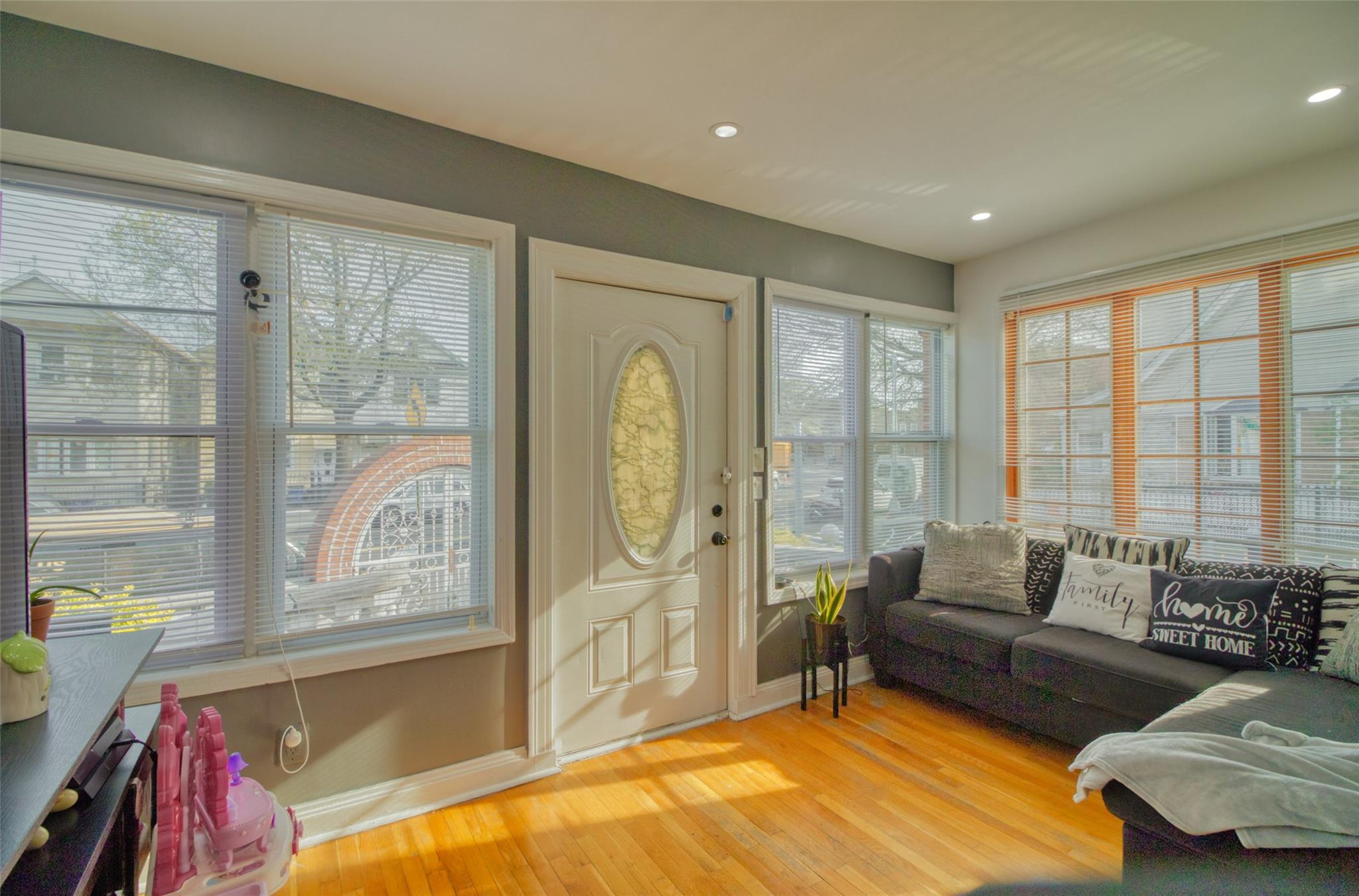 Single Family Corona  Queens, NY 11368, MLS-850992-15