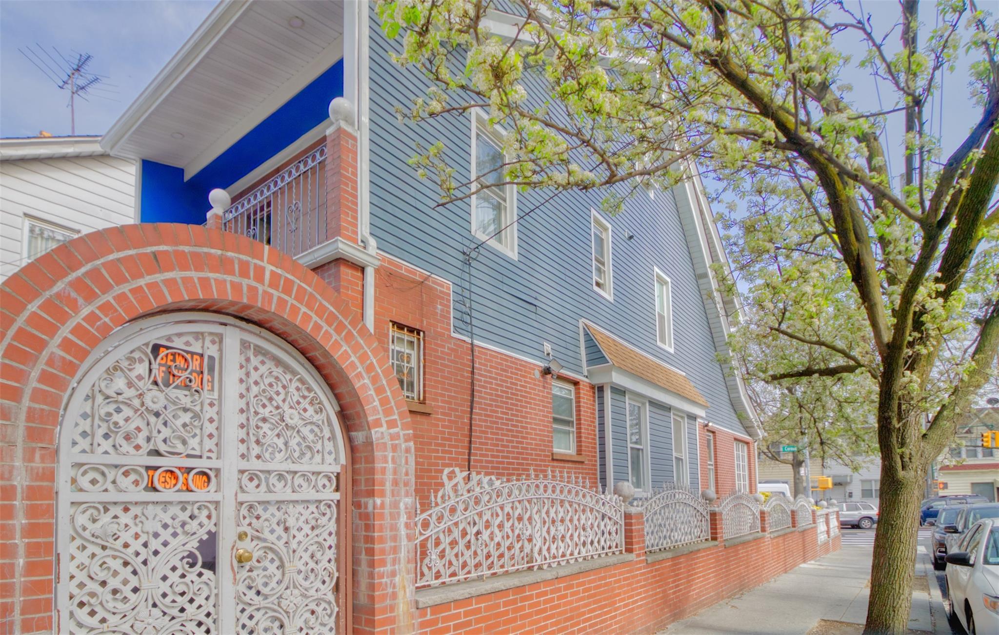Single Family Corona  Queens, NY 11368, MLS-850992-26