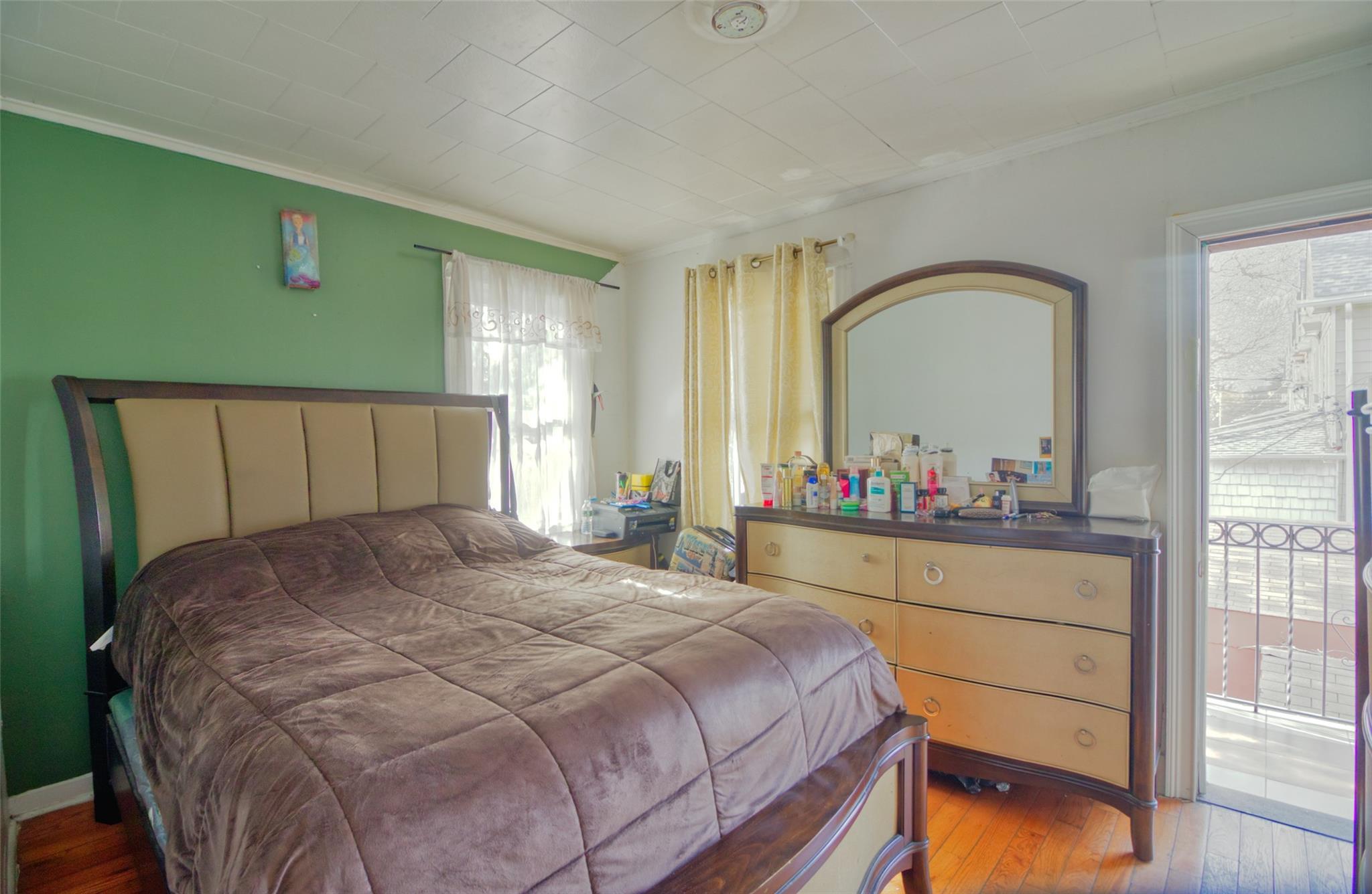 Single Family Corona  Queens, NY 11368, MLS-850992-9