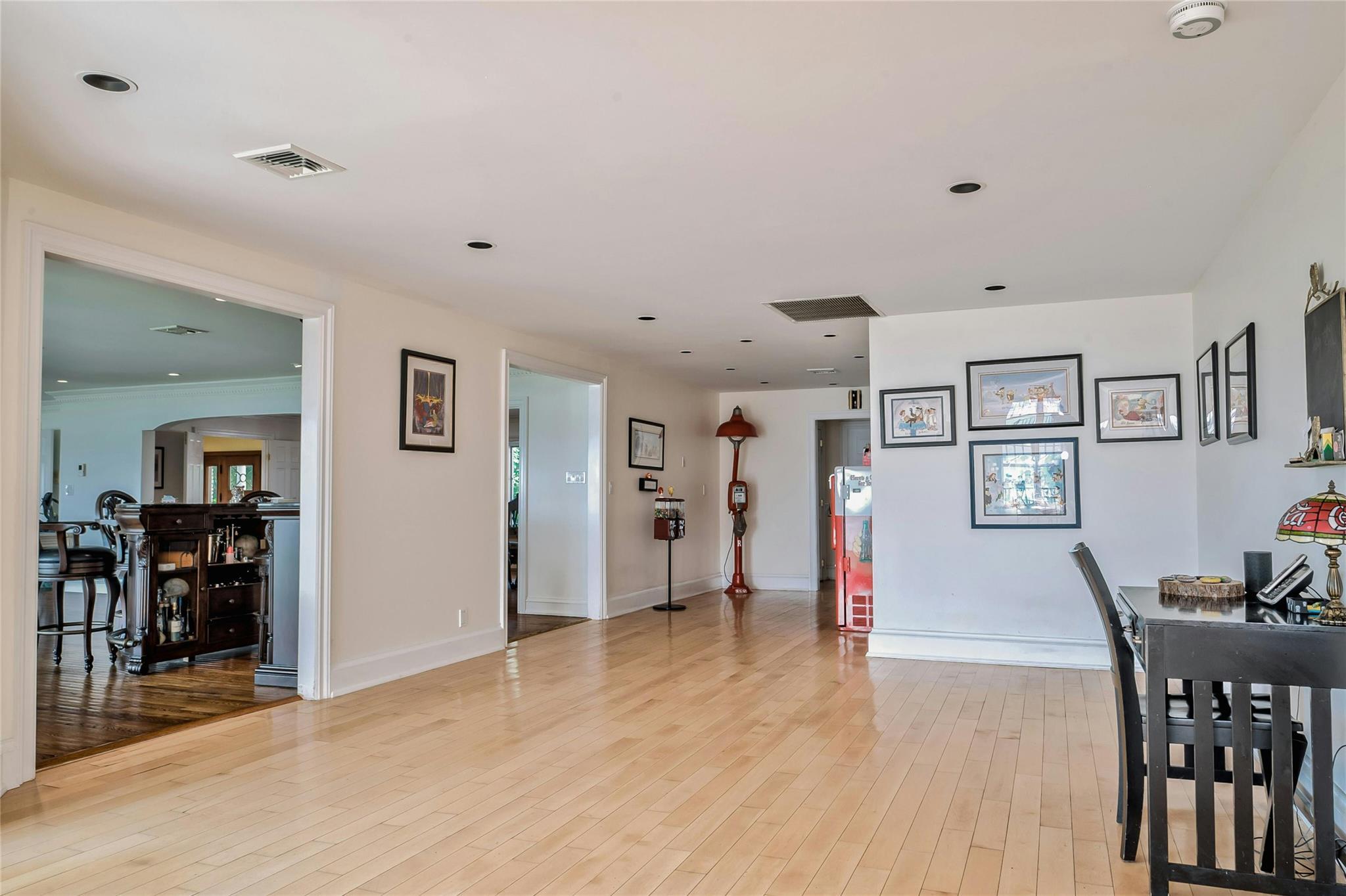 Single Family Beach  Suffolk County, NY 11768, MLS-850995-10