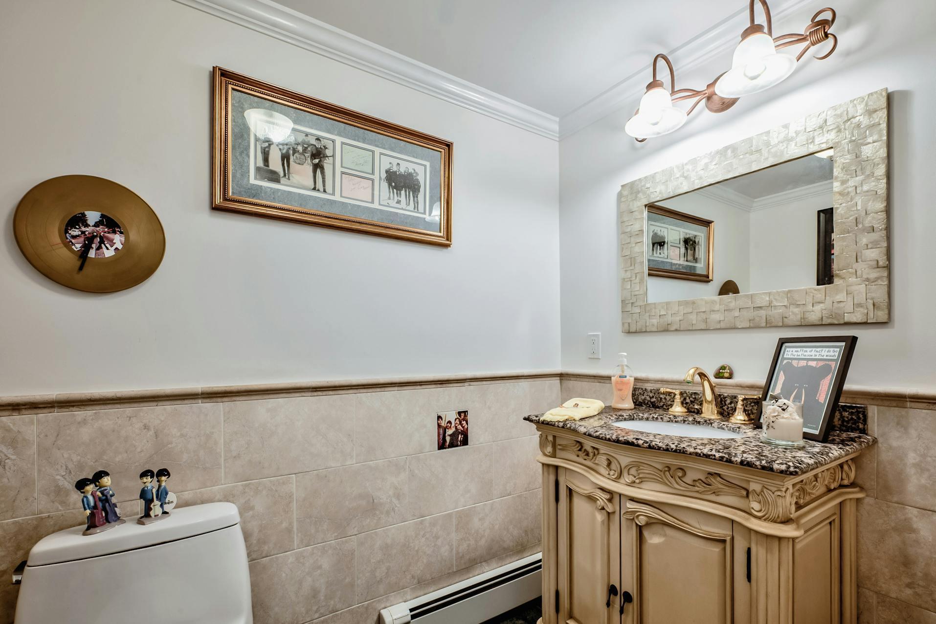 Single Family Beach  Suffolk County, NY 11768, MLS-850995-11