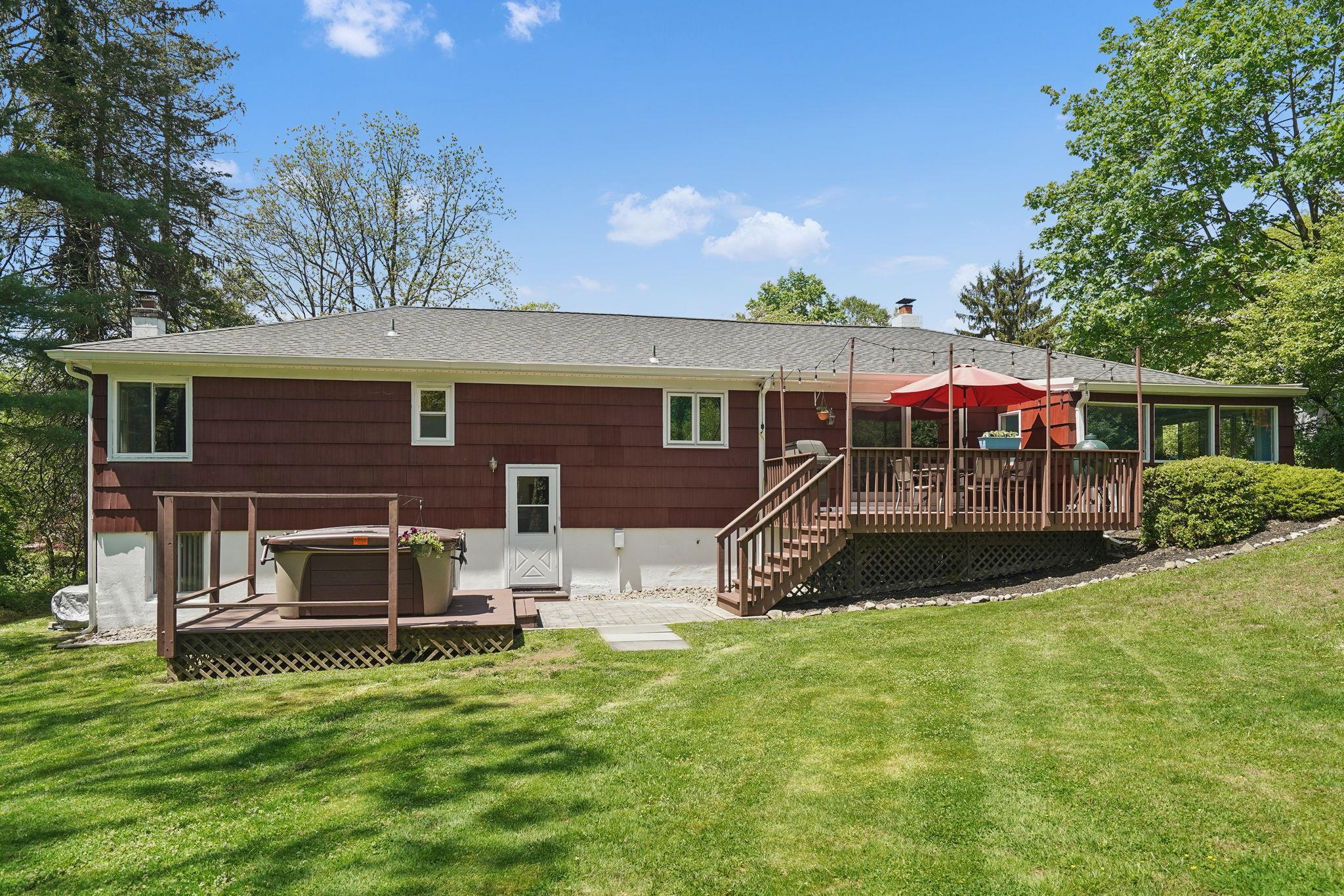 Single Family Laurel Hill  Westchester County, NY 10520, MLS-850996-29
