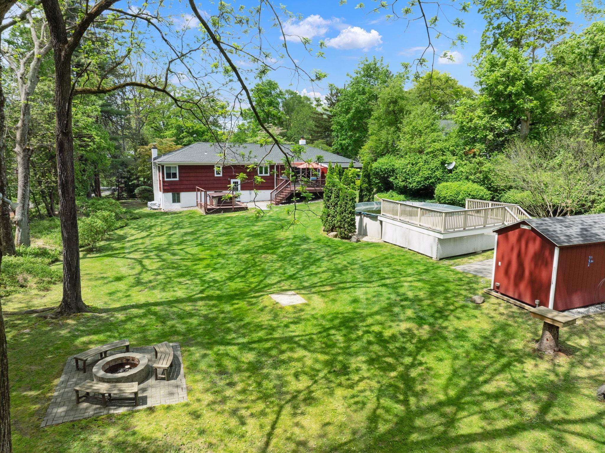 Single Family Laurel Hill  Westchester County, NY 10520, MLS-850996-33