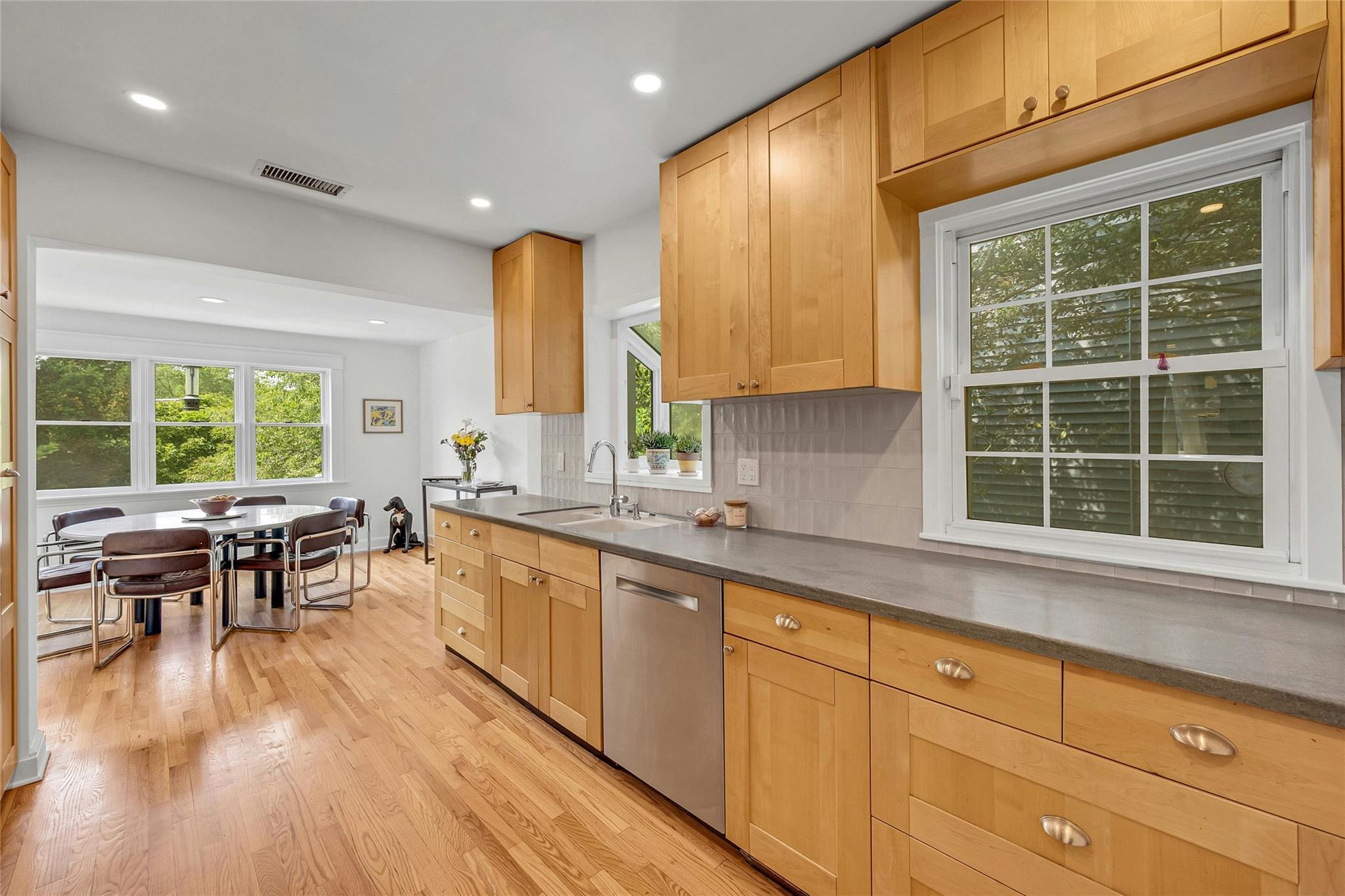 Single Family Senate  Westchester County, NY 10538, MLS-851001-10