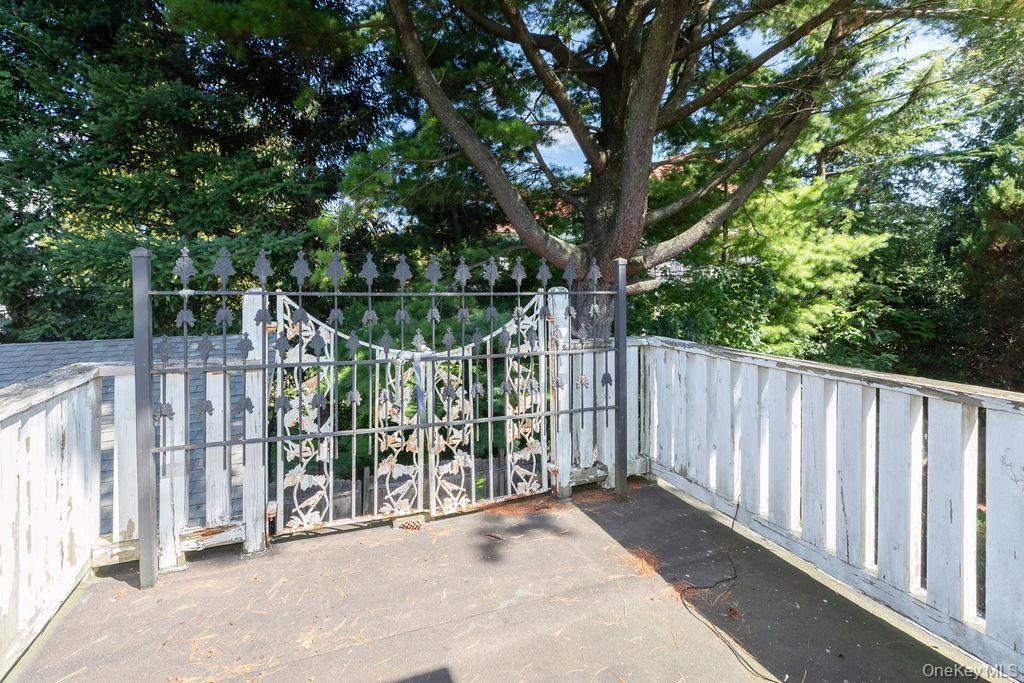 Single Family Weyman Westchester County, NY 10805, MLS-851012-11