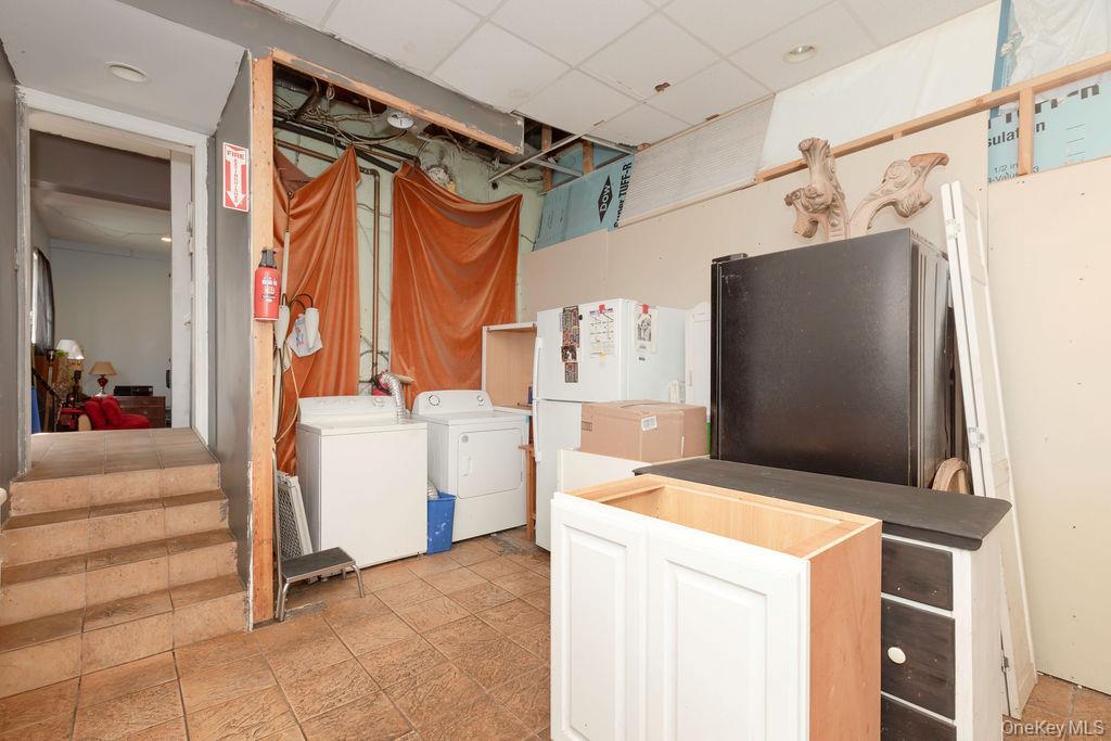 Single Family Weyman Westchester County, NY 10805, MLS-851012-32