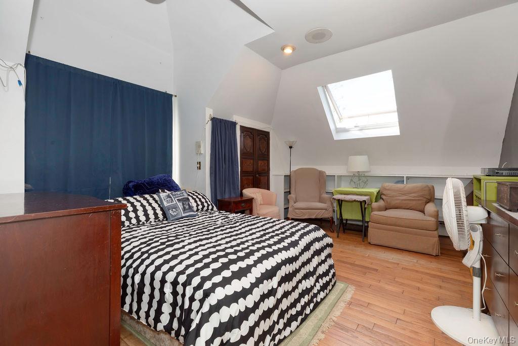 Single Family Weyman Westchester County, NY 10805, MLS-851012-6