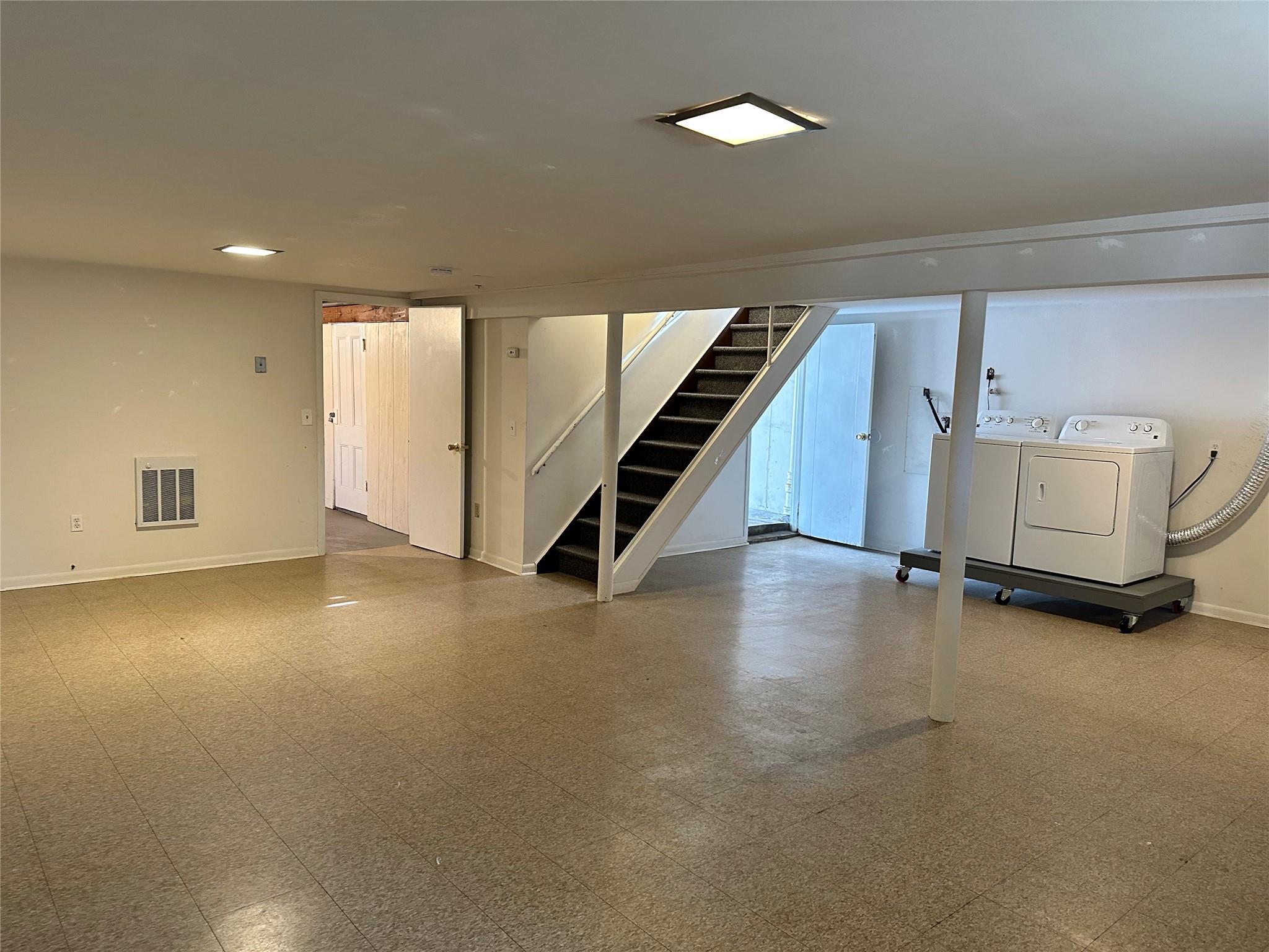 Single Family Phillips  Dutchess County, NY 12508, MLS-851021-22