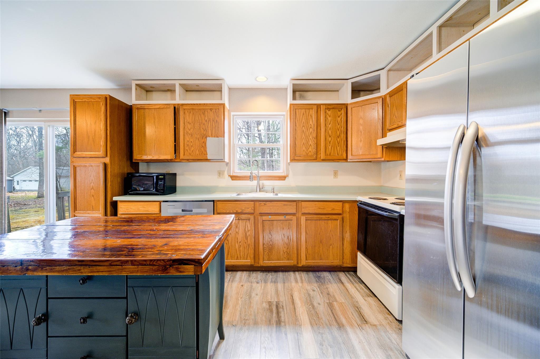 Single Family Eatontown  Orange County, NY 12771, MLS-851024-16