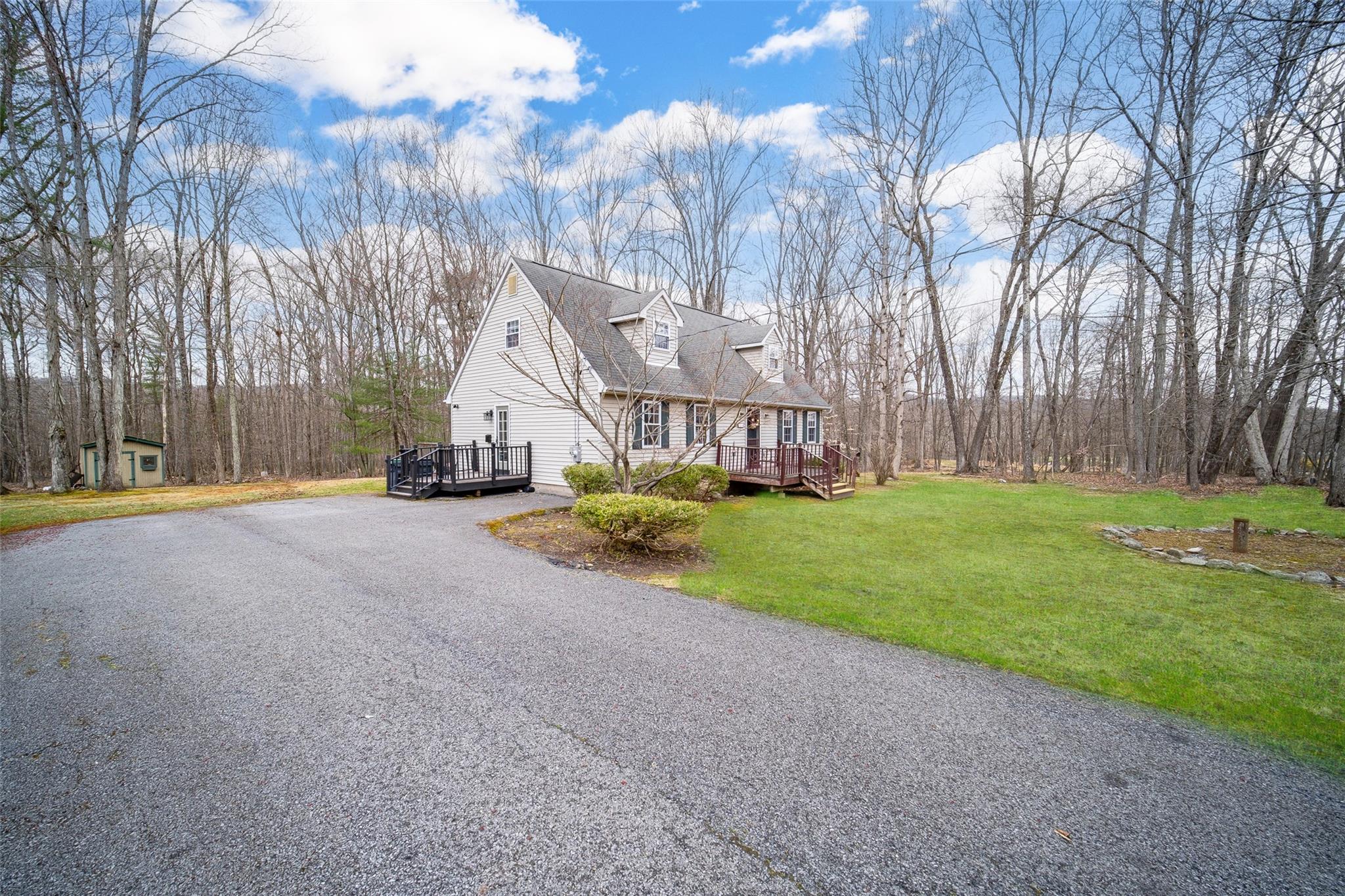 Single Family Eatontown  Orange County, NY 12771, MLS-851024-3