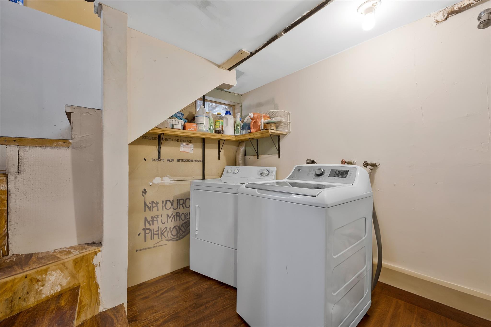 Single Family 216th  Bronx, NY 10469, MLS-851044-13