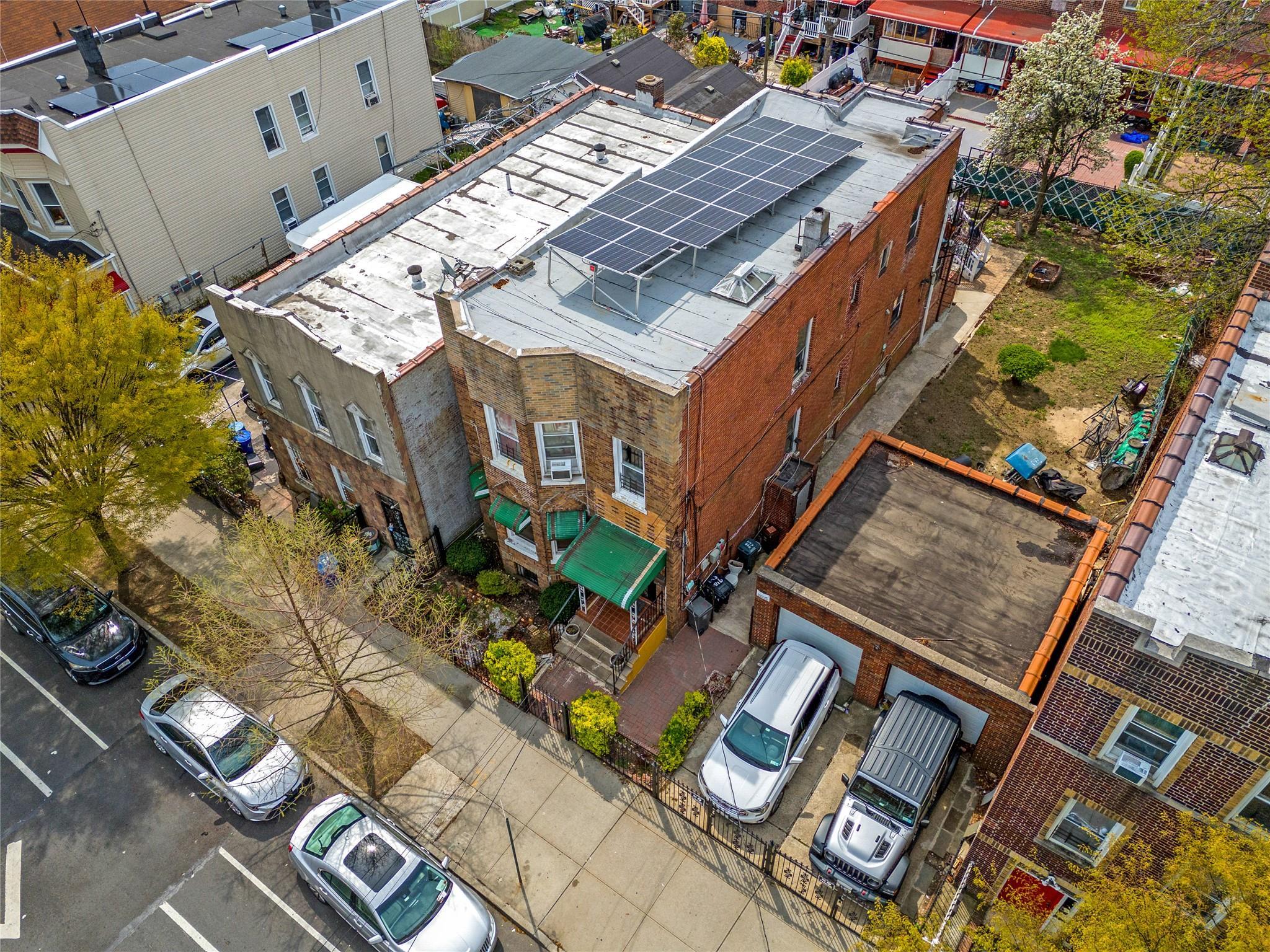 Single Family 216th  Bronx, NY 10469, MLS-851044-29