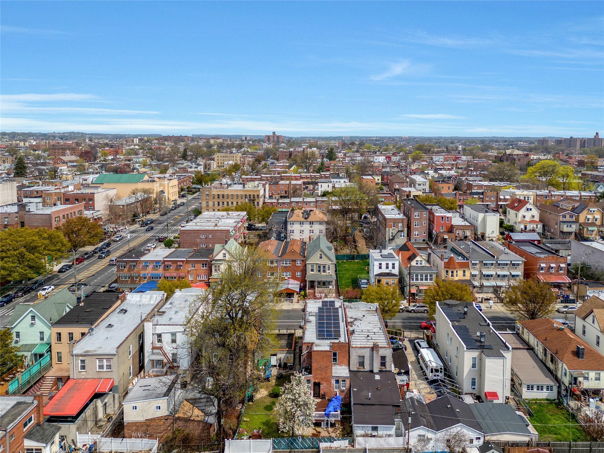 Single Family 216th  Bronx, NY 10469, MLS-851044-32