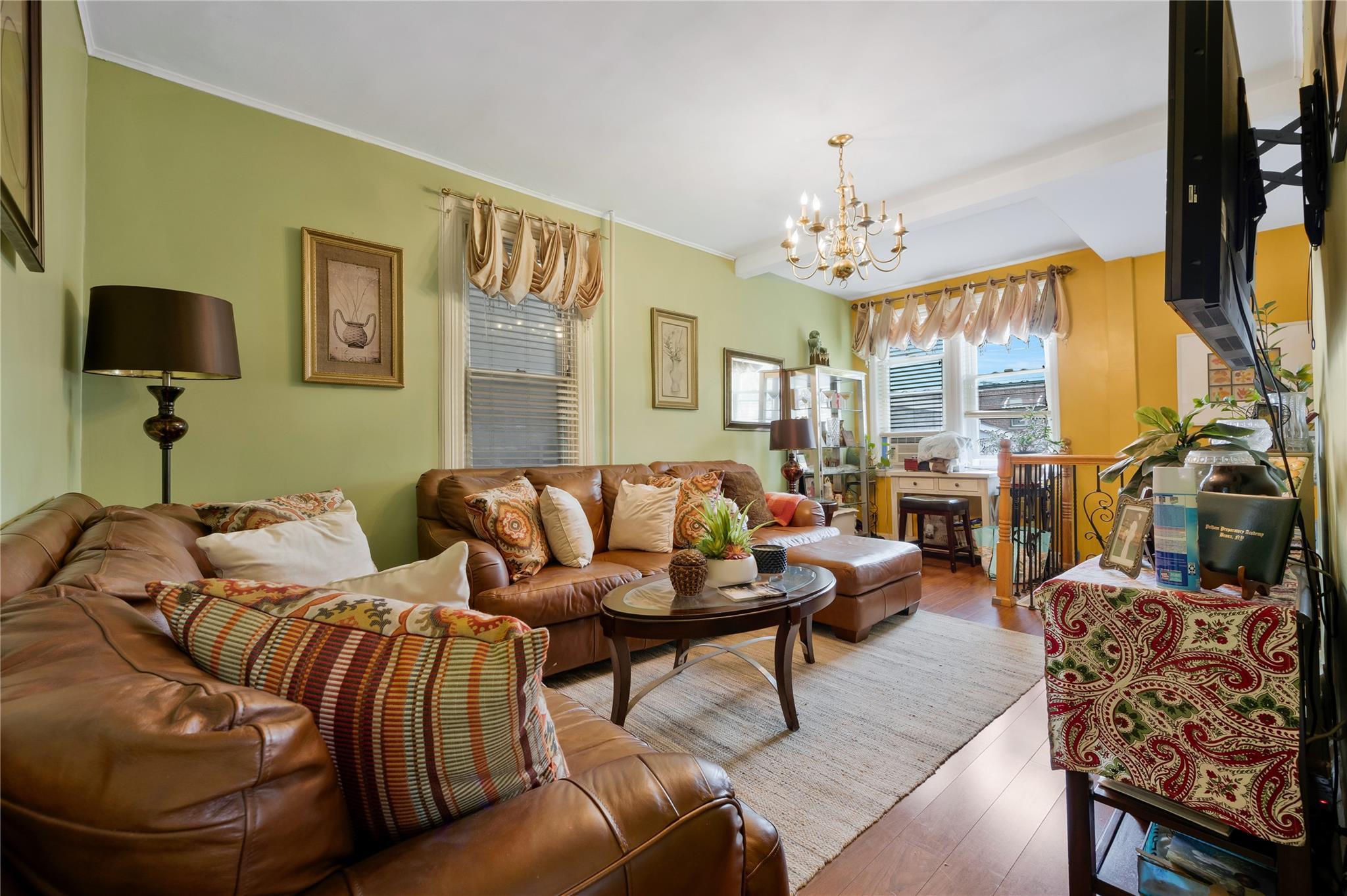 Single Family 216th  Bronx, NY 10469, MLS-851044-6
