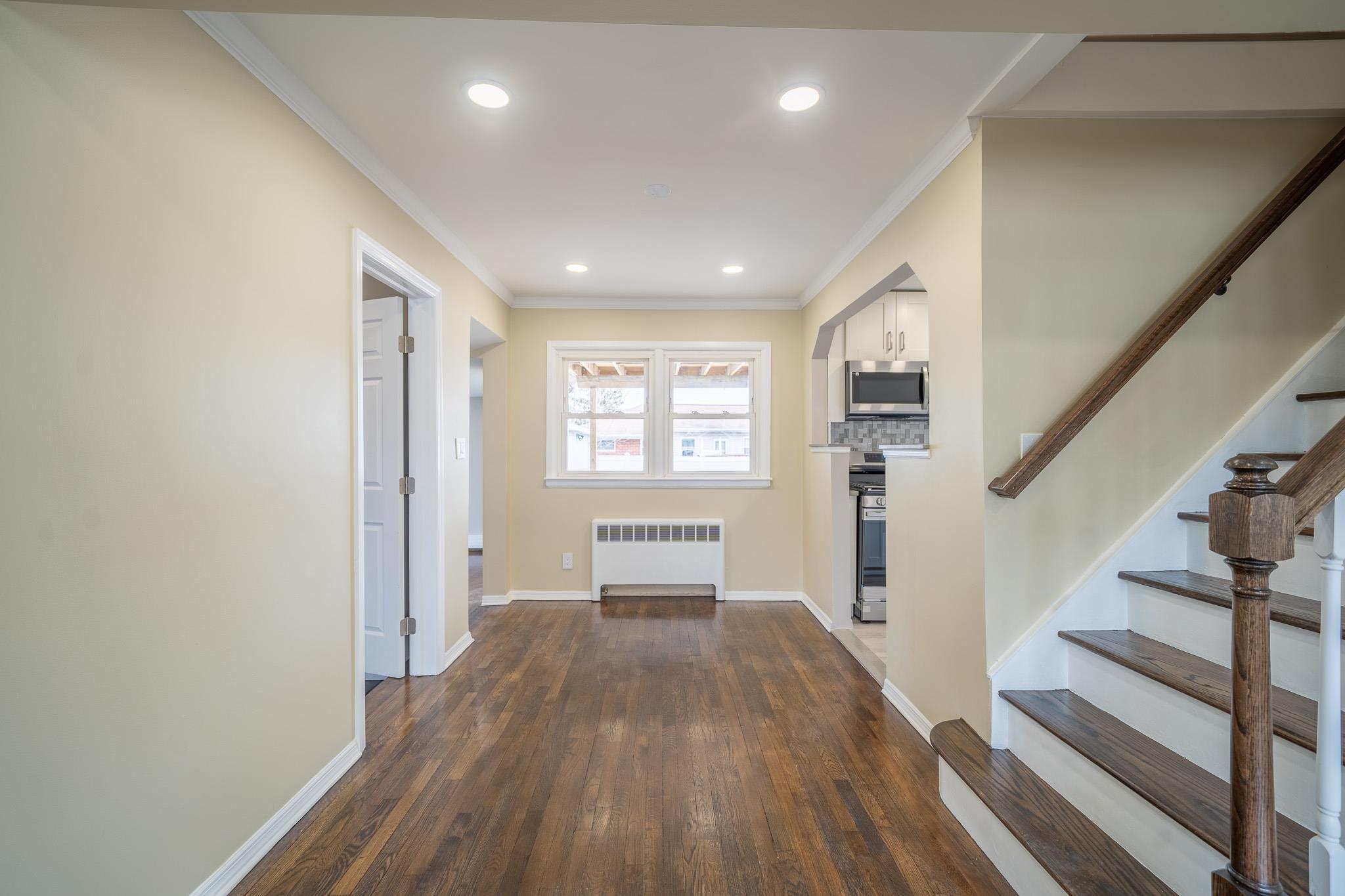 Single Family Carll  Suffolk County, NY 11706, MLS-851053-10