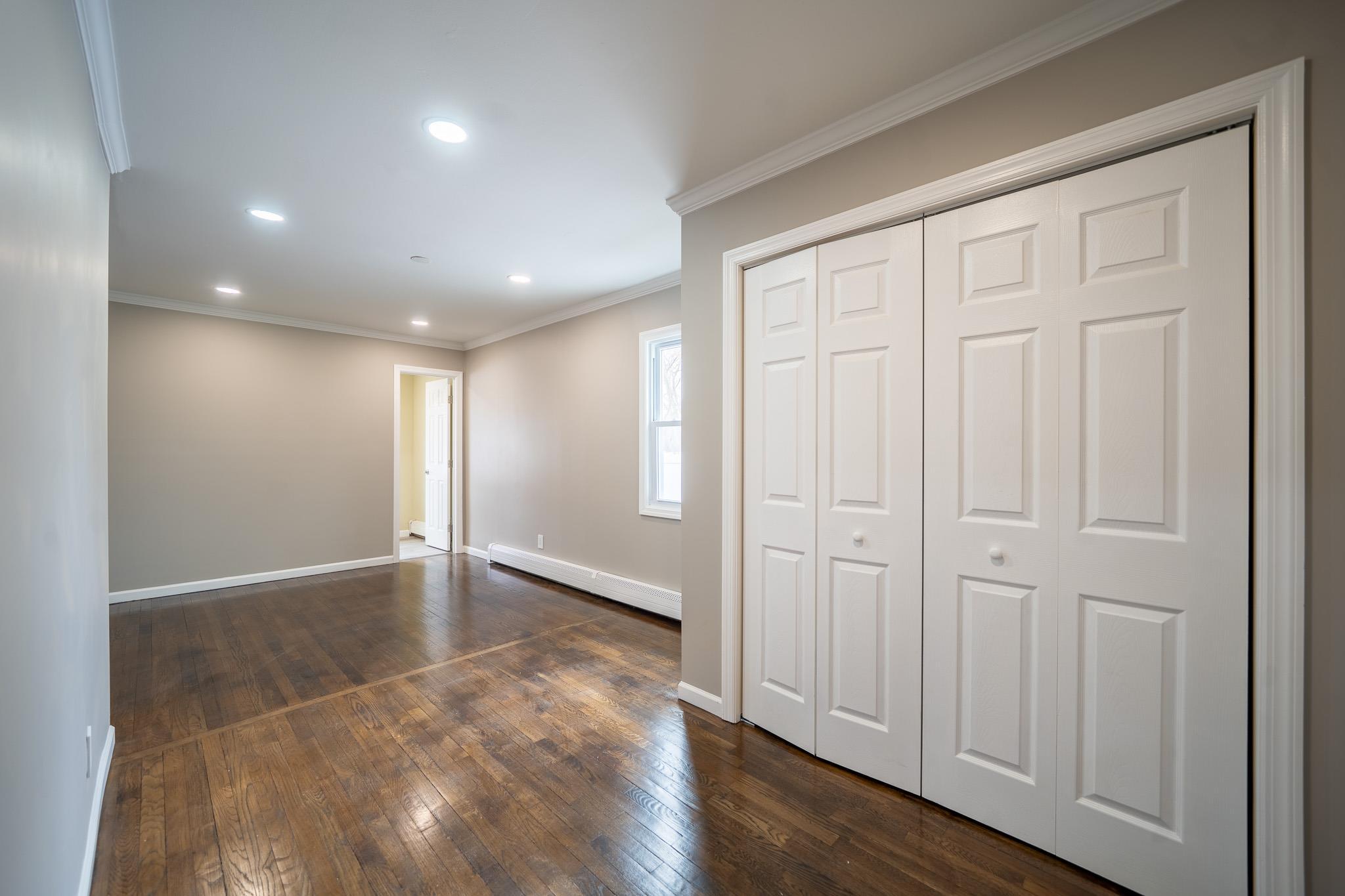 Single Family Carll  Suffolk County, NY 11706, MLS-851053-19