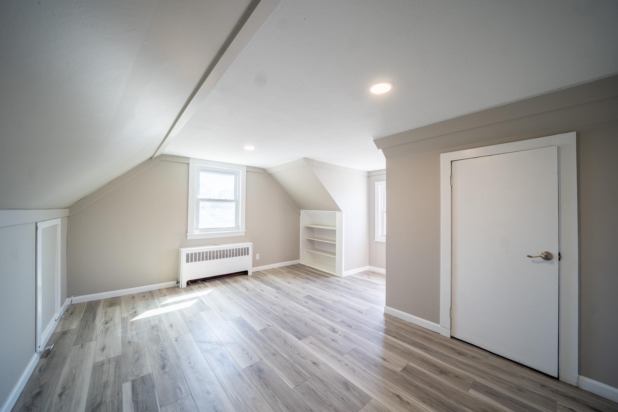Single Family Carll  Suffolk County, NY 11706, MLS-851053-25