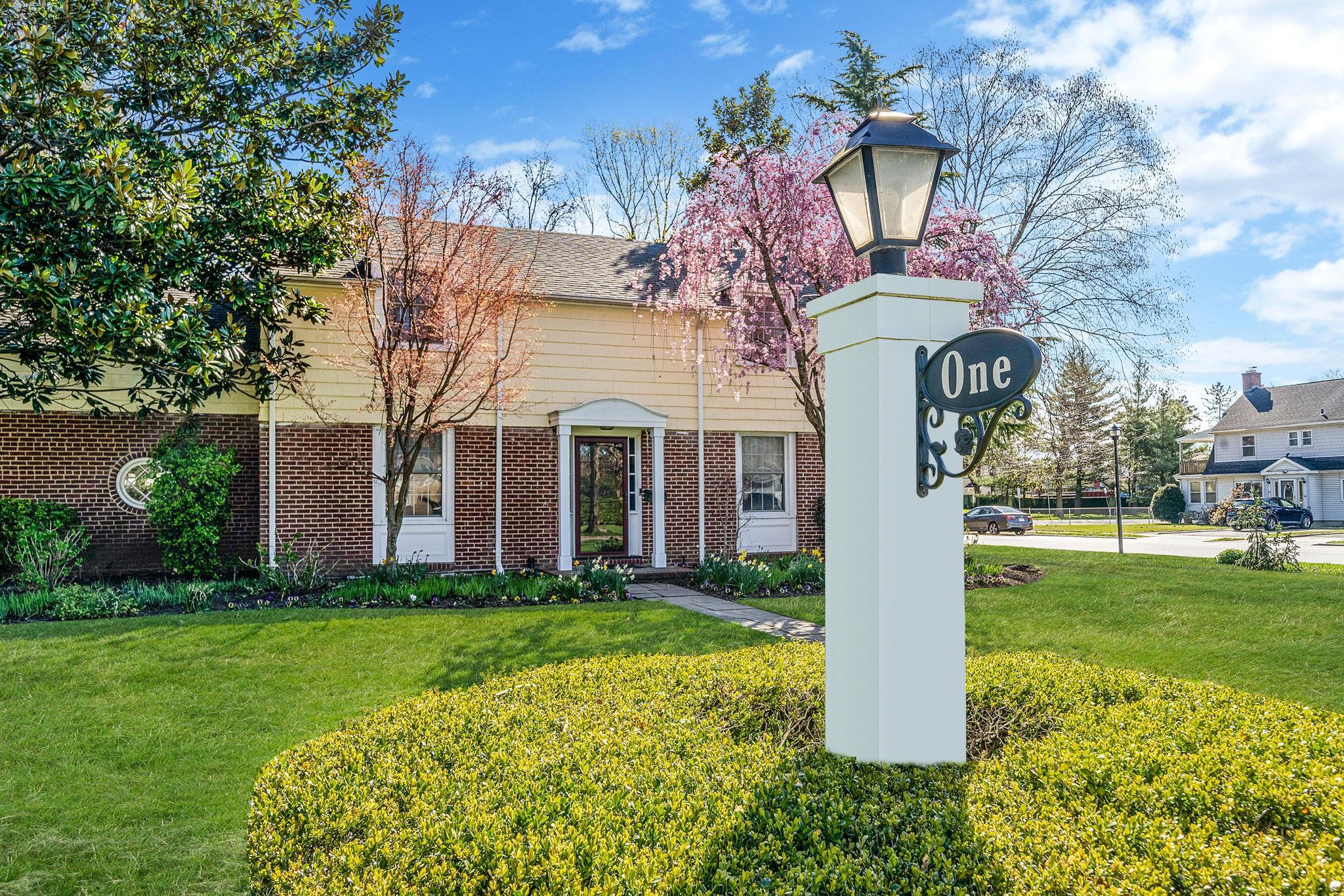 Single Family Prospect  Nassau County, NY 11530, MLS-851054-2